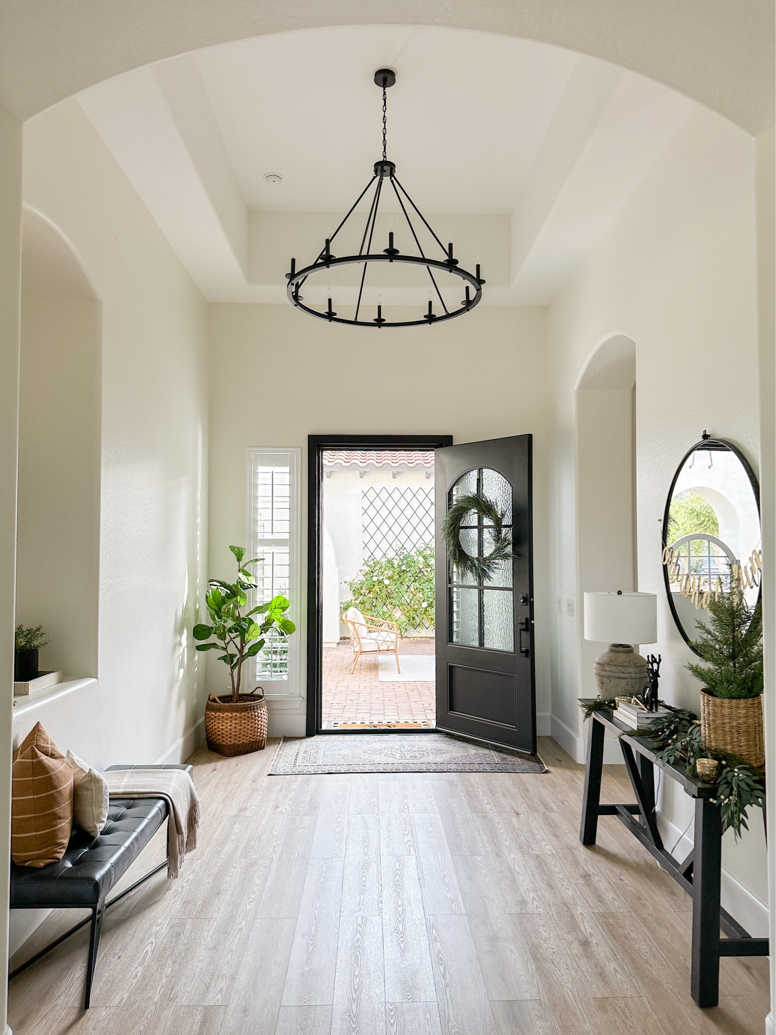 Entryway Decorated for the Holidays 

#LTKHoliday #LTKhome #LTKSeasonal