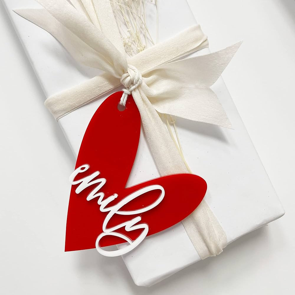 The Cotton & Canvas Co. Personalized Name Heart Gift Tag, Acrylic Tag, Valentine's Day Gift Basket M | Amazon (US)