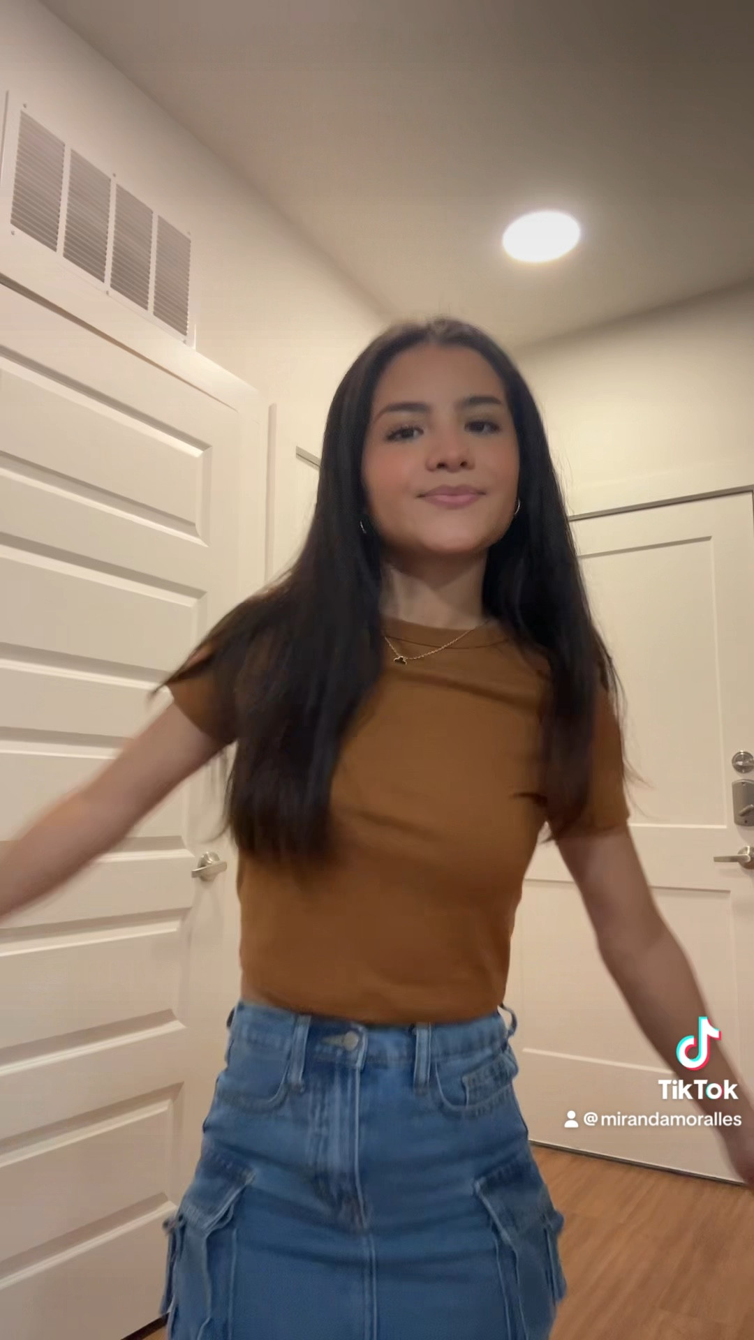 top is size xs & bottoms are the smallest size !! 