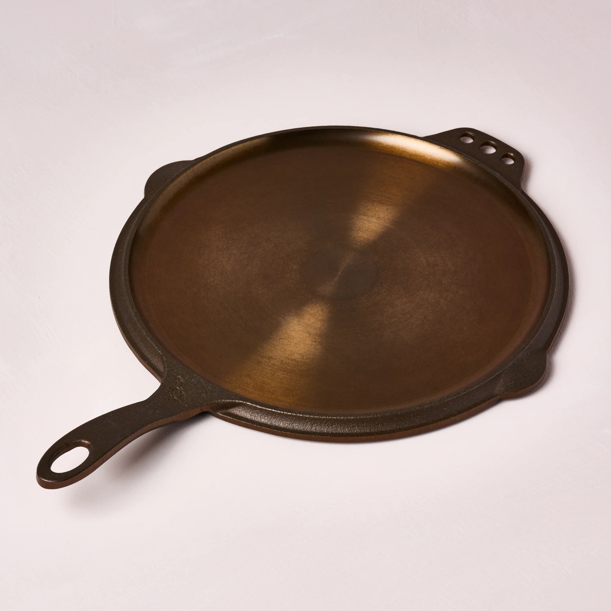 Smithey No. 12 Flat Top Griddle | Magnolia
