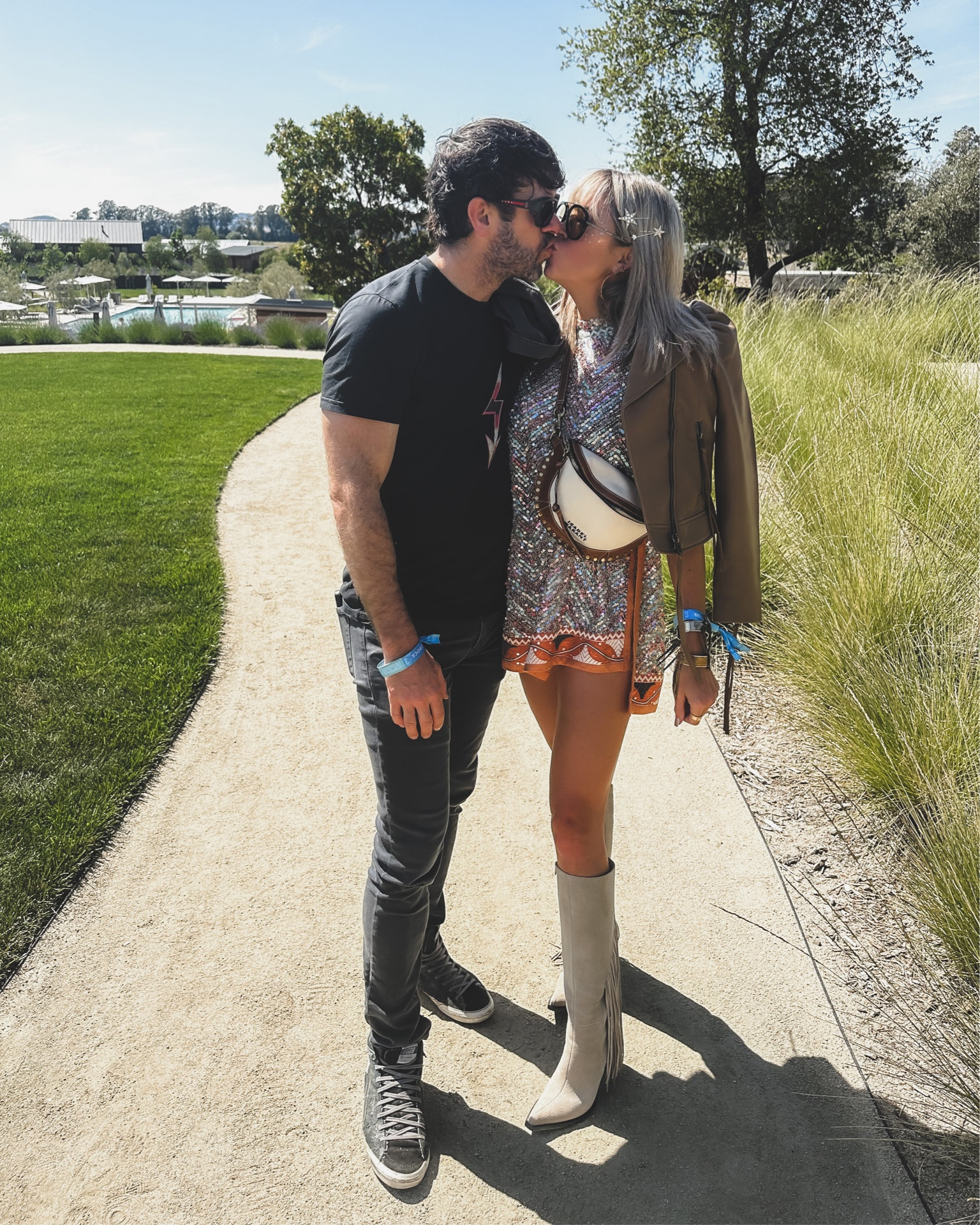 What’s your concert style? I usually opt for sequins, fringe, or both for my concert outfit  

#LTKFind #LTKSeasonal #LTKstyletip