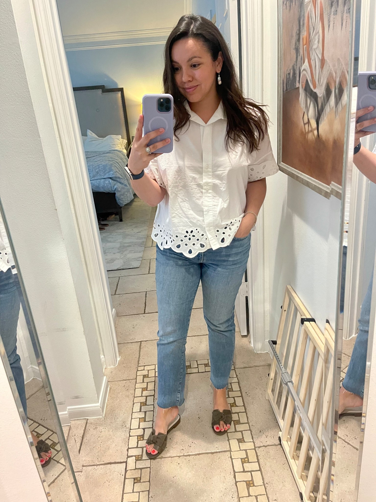 Julia Amory Antibes eyelet top, runs big, size down!
Frame denim straight leg, true to size and good length for petites 
Alexandre Birman slide sandals from the real real, size up, run small! 


#LTKPetite