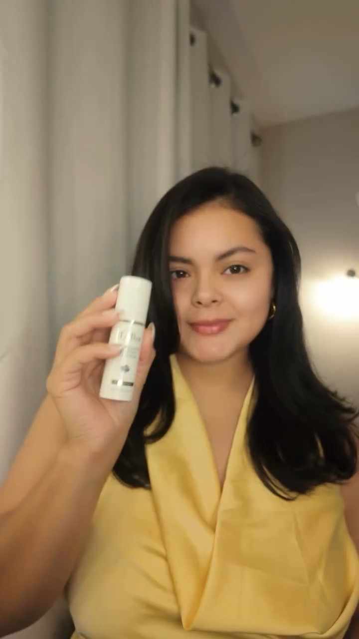 @dalba_global White Truffle Double Serum All-in-One Multi Balm💛
Radiance and instant glow
Anytime, anywhere — smooth your eyes in seconds.

Available on @amazon 
#dalba #kbeaty #multibalm #eyewrinkleeraser #truffleglow #skincare #skincareroutine #textureeraser