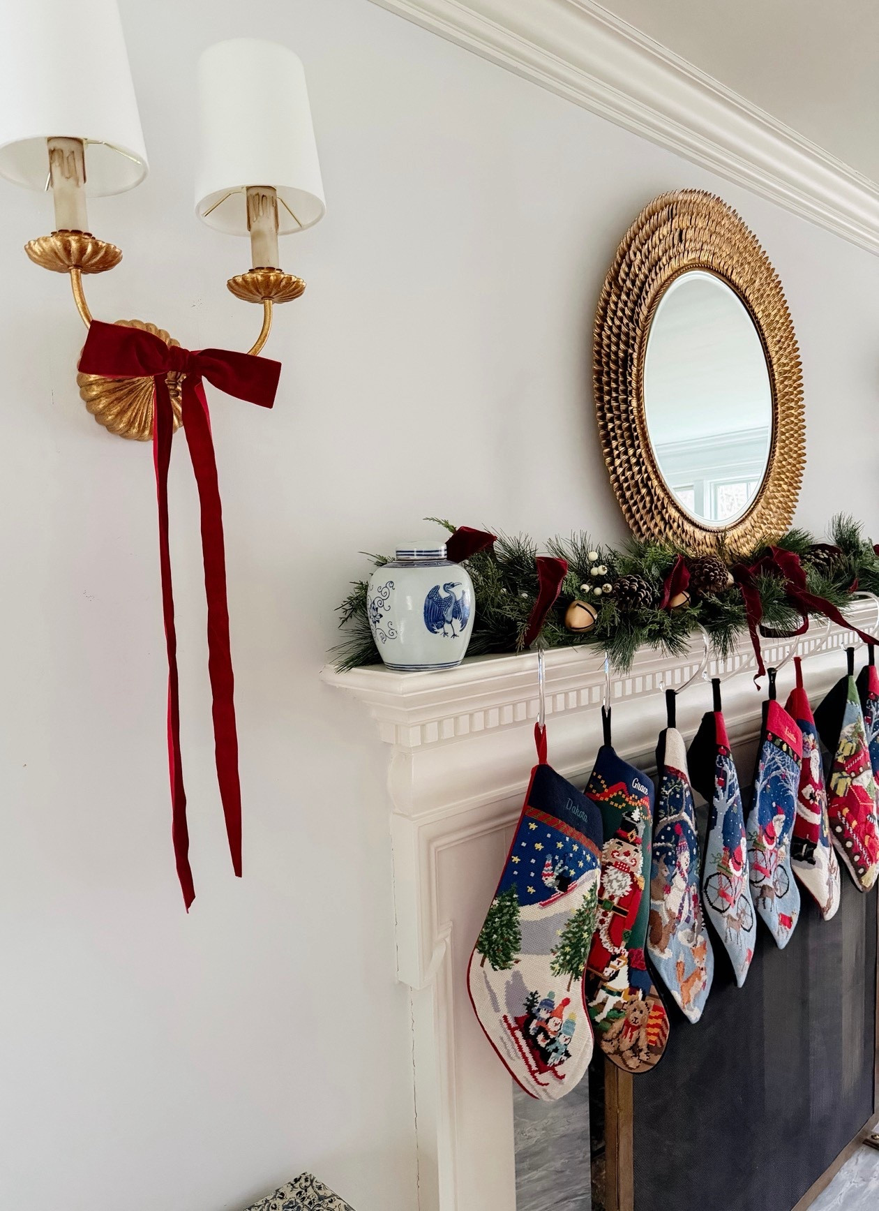 Mirrors and holiday decor 

#LTKHoliday