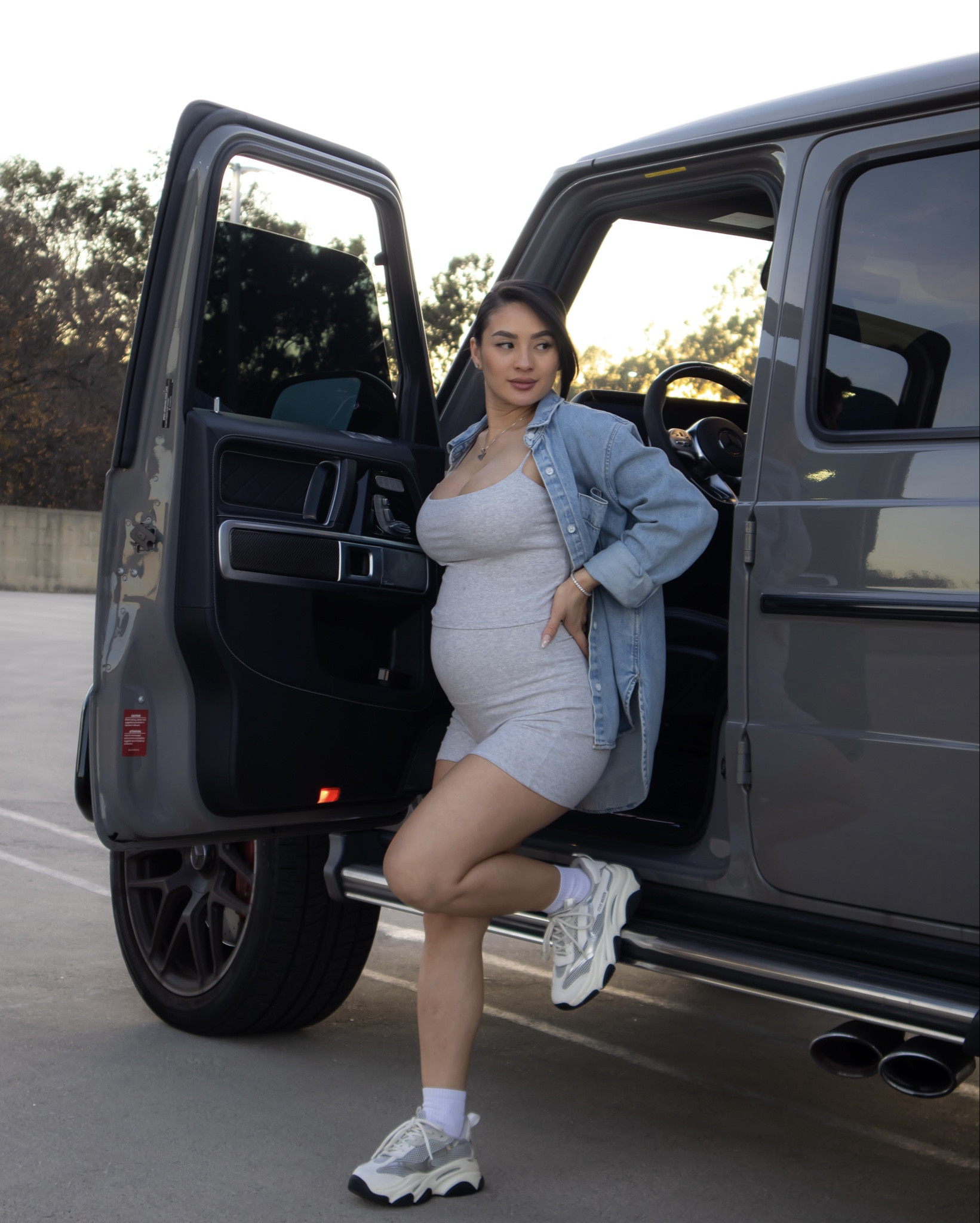Same outfit. Before pregnant vs second trimester🤰🏻
#pregnancyoutfit 

#LTKootd #LTKPetite #LTKBump