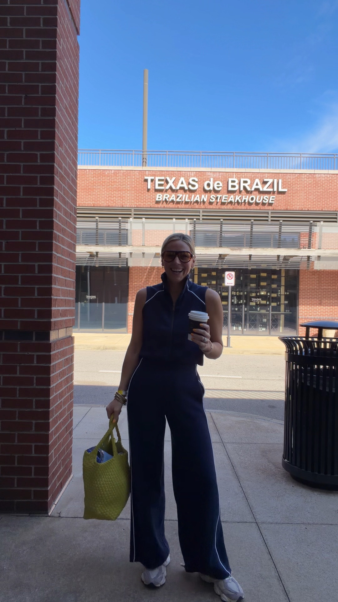 Volleyball fit day 2!! Wearing size small

#LTKmomlife #LTKActive #LTKootd