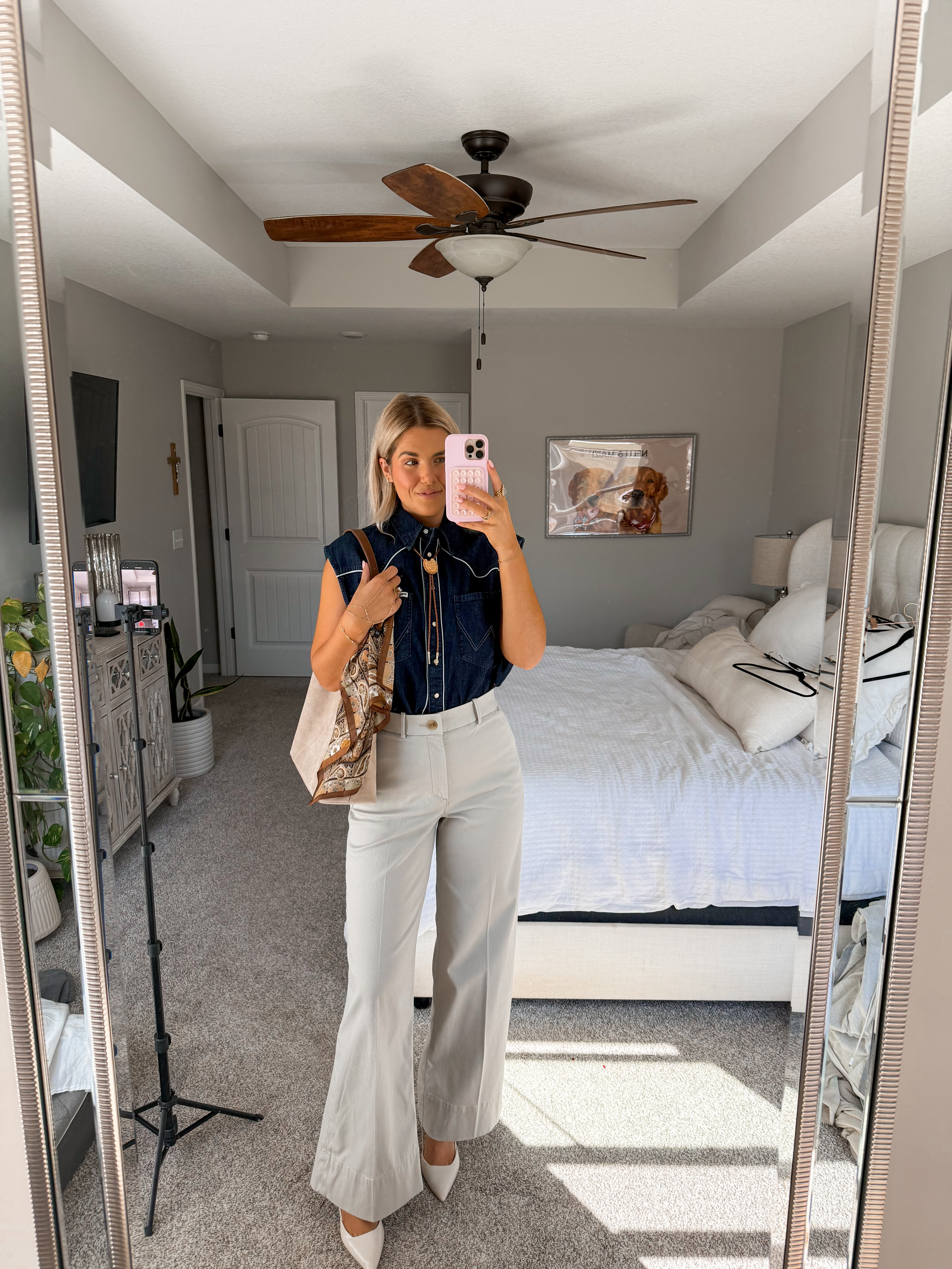 size small tall in dress pants, size small in denim top (runs oversized) 

western workwear 

#LTKFestival #LTKSeasonal #LTKWorkwear