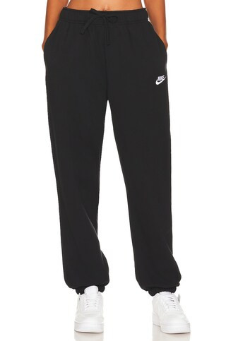 Nike NSW Club Fleece Sweatpant in Black & White from Revolve.com | Revolve Clothing (Global)