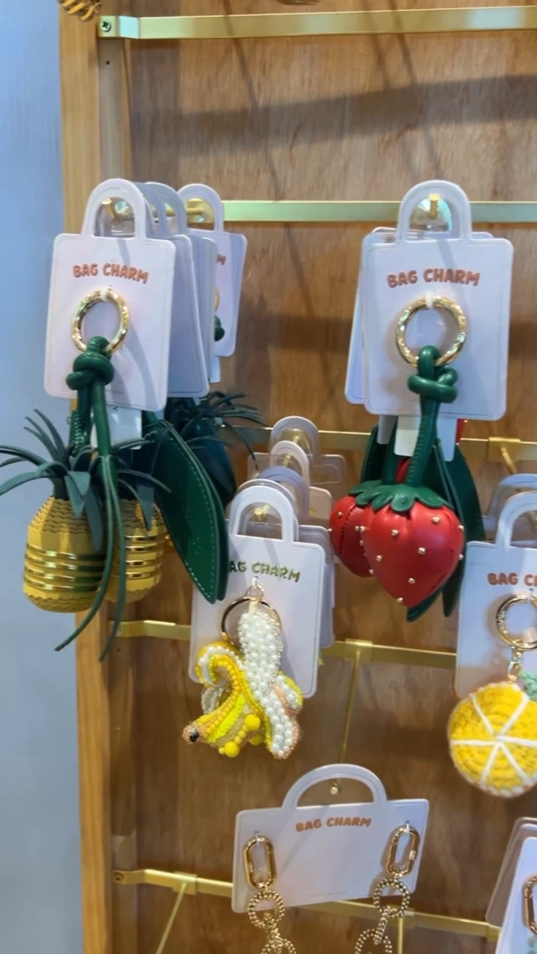 Gift Ideas: Bag Charms 

Fruit bag charm, Bag charm, Summer bag essential, Anthropologie, Anthro, Mother's Day outfit, Mother's Day gift

#LTKSeasonal #LTKItBag #LTKStyleTip

#LTKFindsUnder50 #LTKTravel #LTKSaleAlert