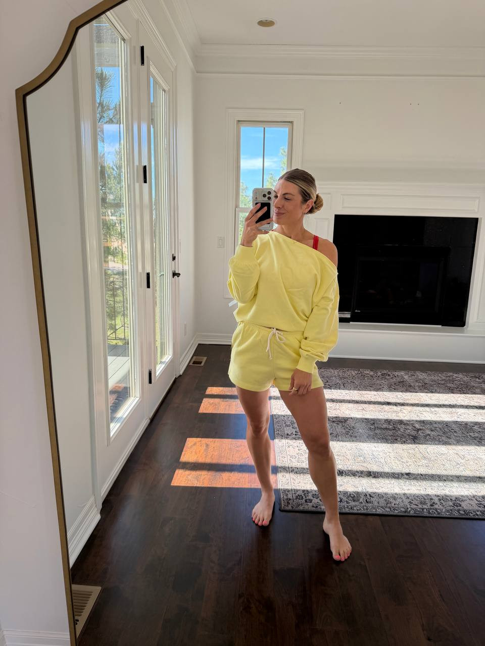Abercrombie’s lounge sets are a vibe, and this relaxed, sexier sweater feels totally unique. I grabbed a small in the shorts and medium in the top, but size down for a structured fit. You’ll love how effortlessly cool it looks! ✨🔥🛋️
#Abercrombie #LoungeSet #RelaxedFit #SexySweater #ComfyChic #OOTD #LoungeWear #CozyVibes #StyleInspo #ChillOutfit 

 #LTKootd #LTKSaleAlert