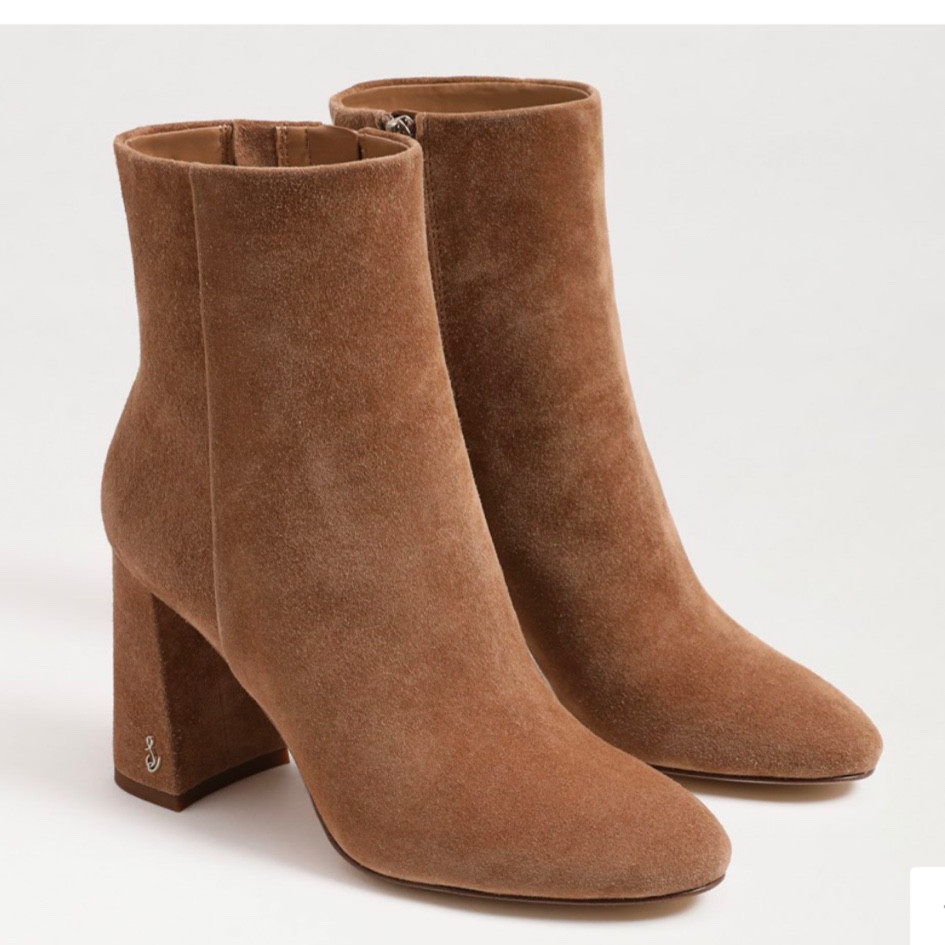 Booties for the season. 

#samedelman #booties 

#LTKOver40 #LTKShoeCrush #LTKSaleAlert