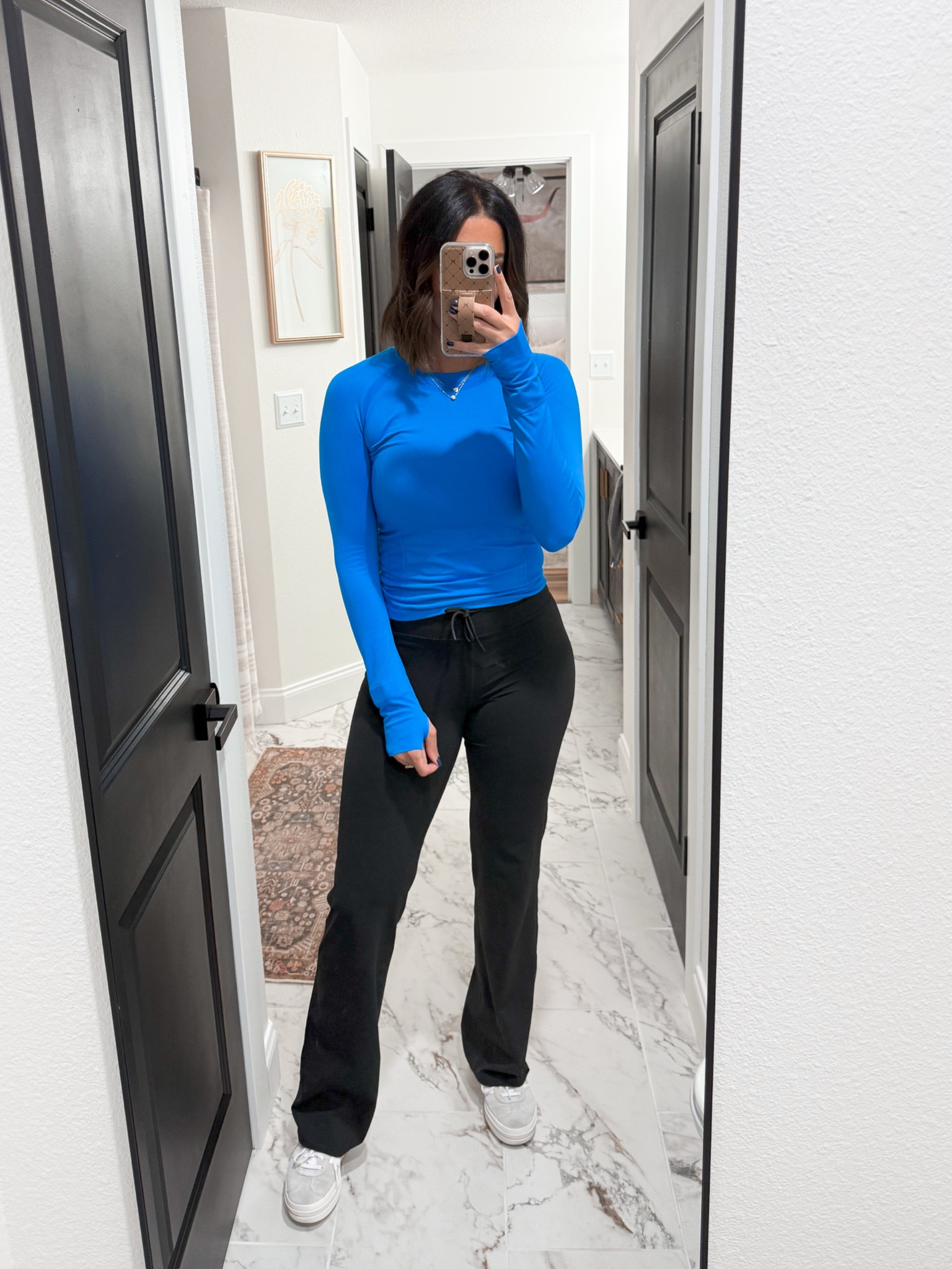 Amazon long sleeve-medium
Wide leg pants-small long
Sneakers-7.5

#LTKActive #LTKShoeCrush #LTKStyleTip