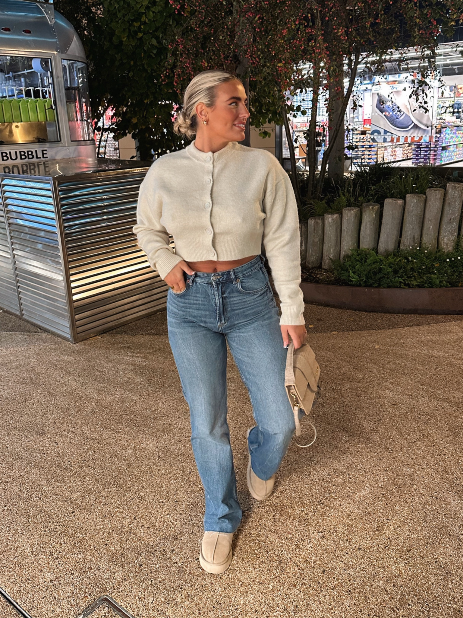 Now obsessed with cozy cardigans for the foreseeable. Zara bringing all the winter fits 🍂🍪🧋🫧

#LTKfindsunder50 #LTKstyletip #LTKSeasonal