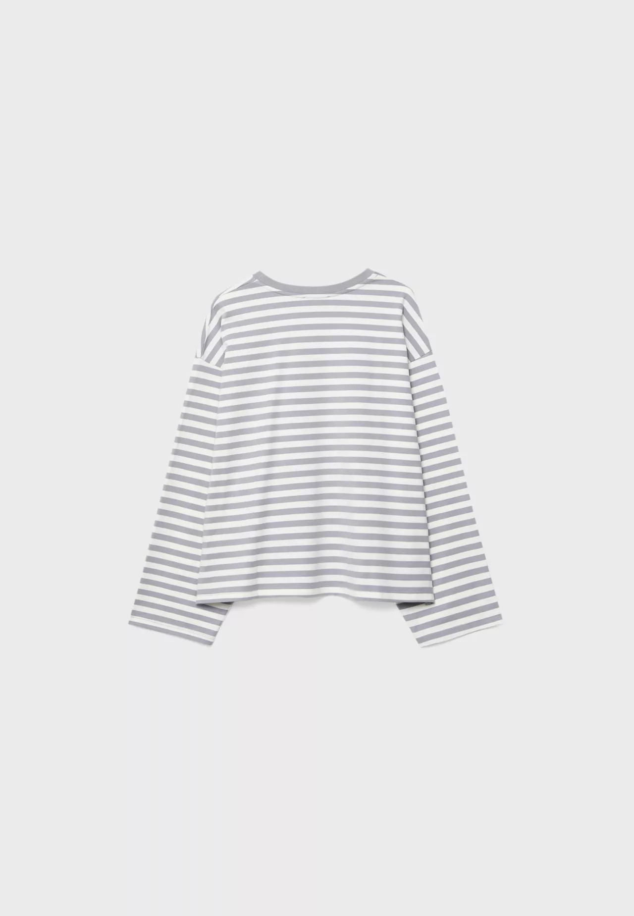 Gestreiftes Langarmshirt - Mode für Damen | Stradivarius Deutschland | Stradivarius DE