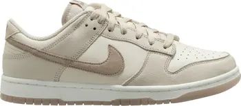 Dunk Low Retro Sneaker (Men) | Nordstrom