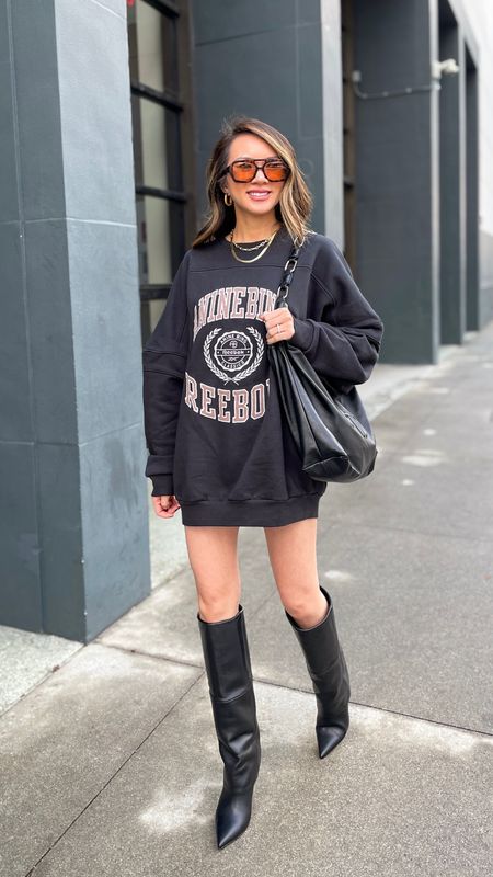 Oversized is my size ⚡️ I probably could have sized up one more size in this sweatshirt. Obsessed with these boots that will elevate any outfit. 

Sweatshirt, Anine Bing, knee high boots, Steve Madden, spring outfit, tote, purse, The Stylizt 



#LTKstyletip #LTKshoecrush #LTKitbag