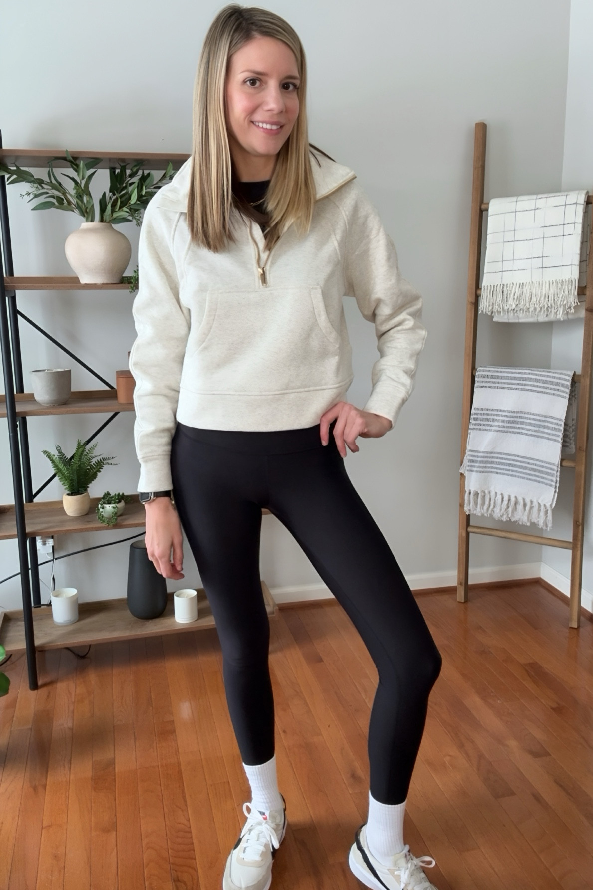 Another fabulous crop sweatshirt?! Yes please!!! 👏🎉👏

#LTKFindsUnder50