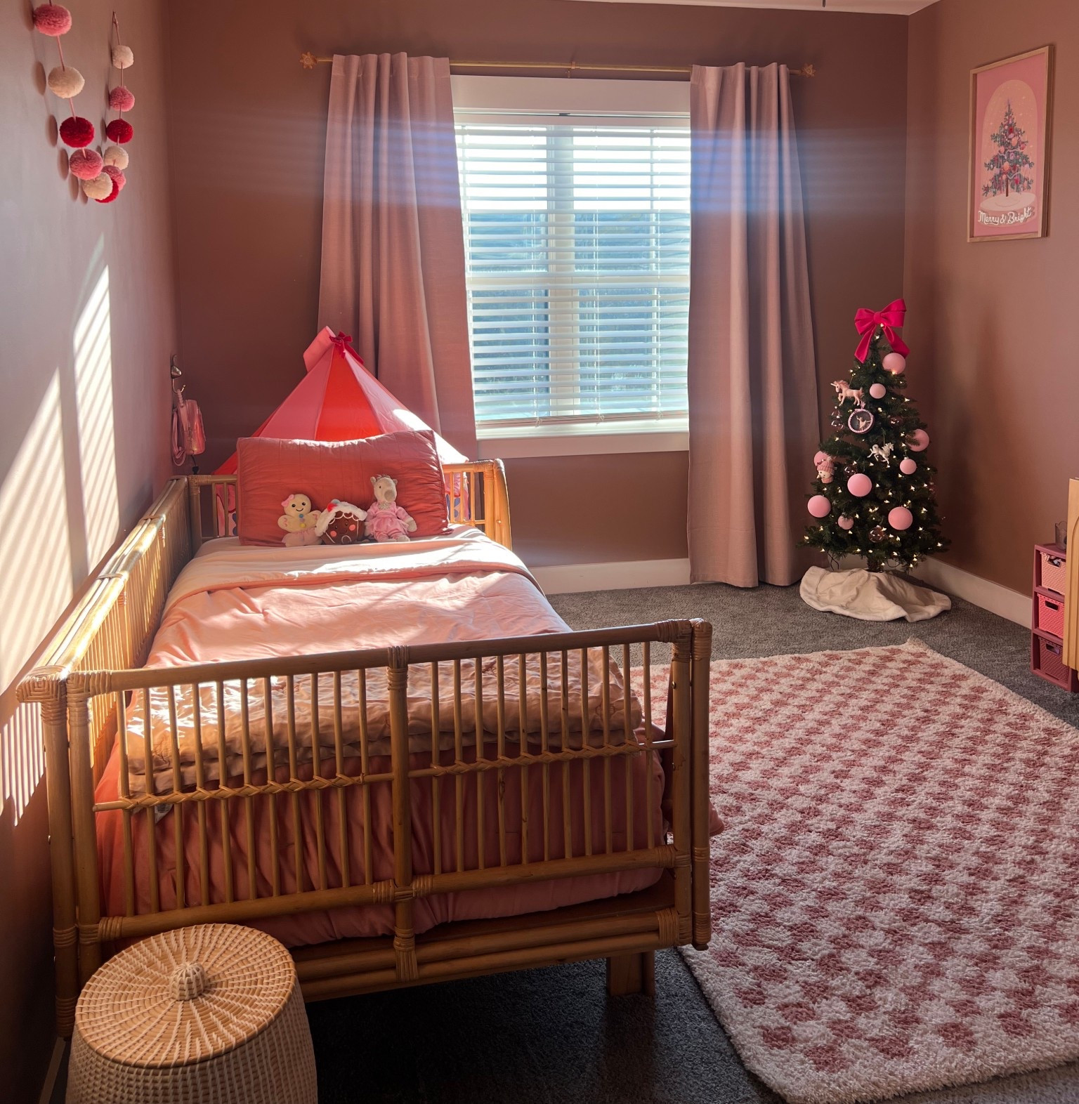 Hudi’s room this time of day feels so magical 💖

#LTKKids #LTKHoliday #LTKHome