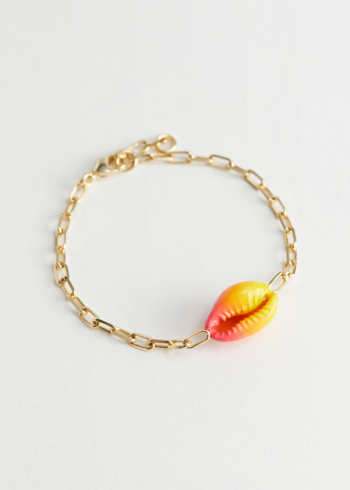 Gradient Puka Shell Bracelet - Red | & Other Stories US