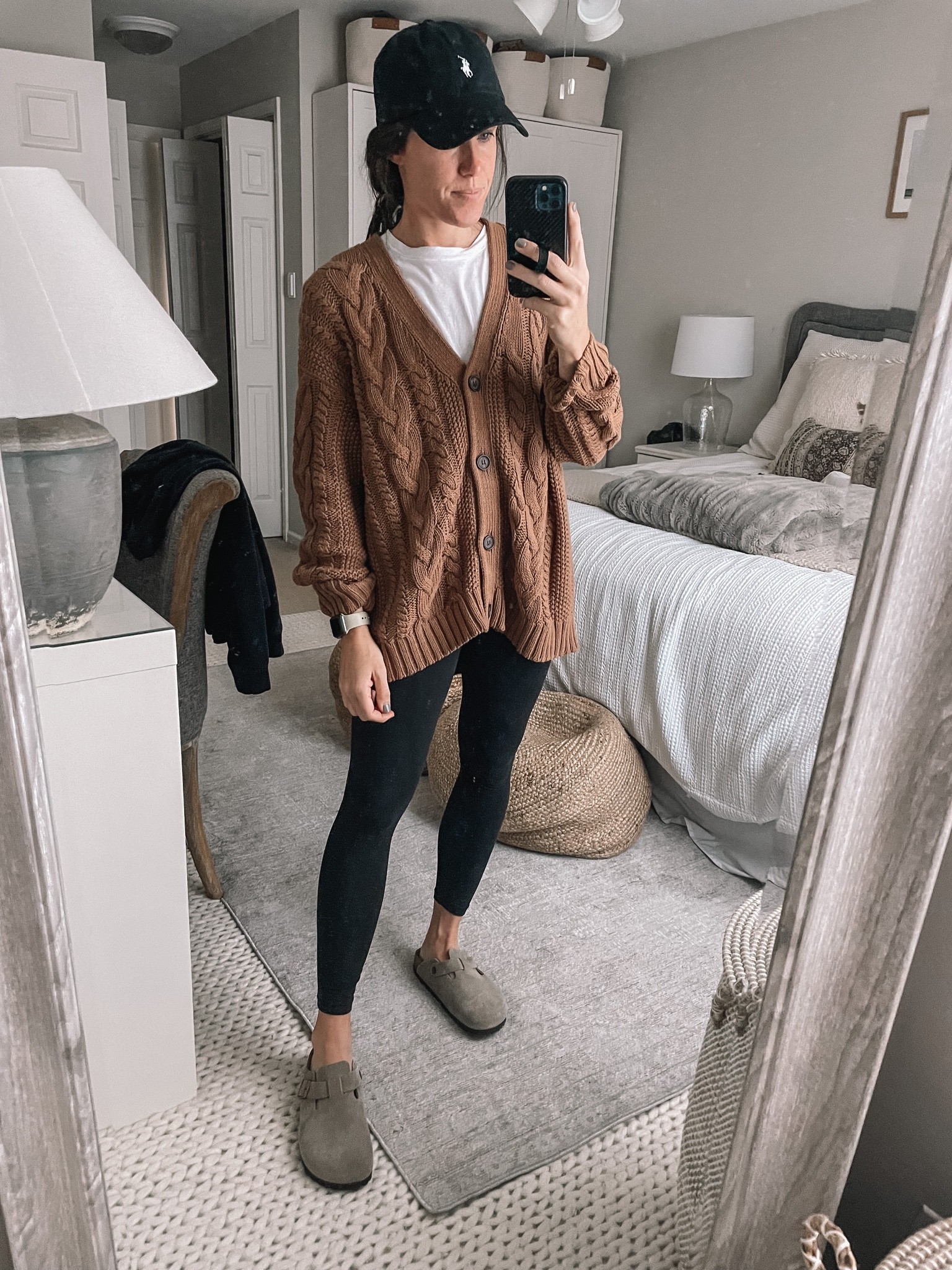 9.23.22
Jenni Kayne Cardigan, Leggings, Birkenstock Clogs

#LTKSeasonal #LTKstyletip