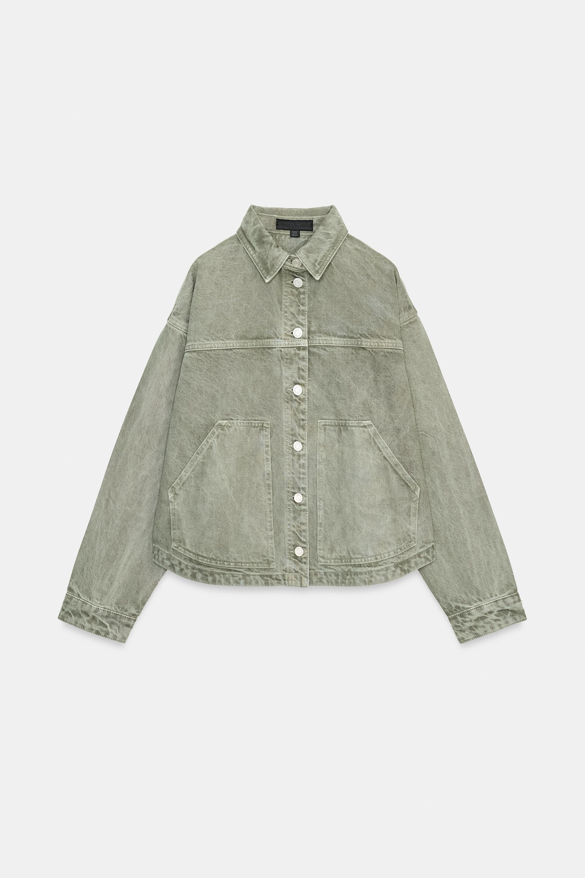 Jacket with lapel collar and long sleeves. Front patch pockets. Front metal button closure. | Zara US