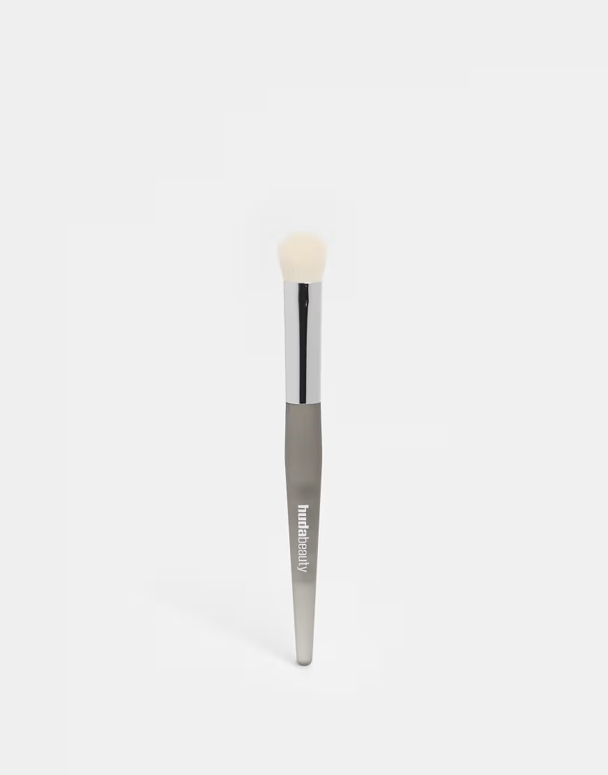 Huda Beauty Undereye Buff Brush-No colour | ASOS (Global)