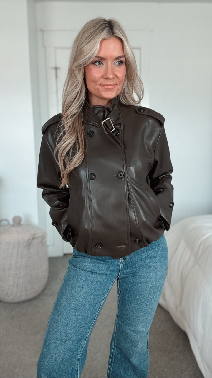 Dreamy jackets for Spring 💫 

10CMA: no threshold $10 off
CMA15: buy 2 items, get 15% off
CMA33: buy 5 items, get 33% off


