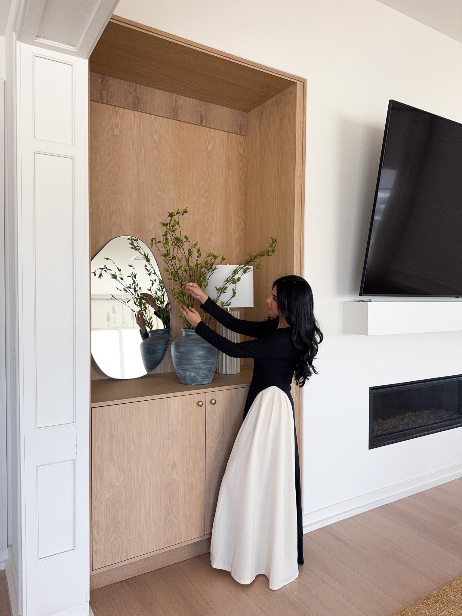 Dress and Decor. Spring Refresh with Wayfair 

Modest fashion, home, home decor, cabinets, built ins, fireplace, mirror, vase, faux flowers 

#LTKSpringSale #LTKHome