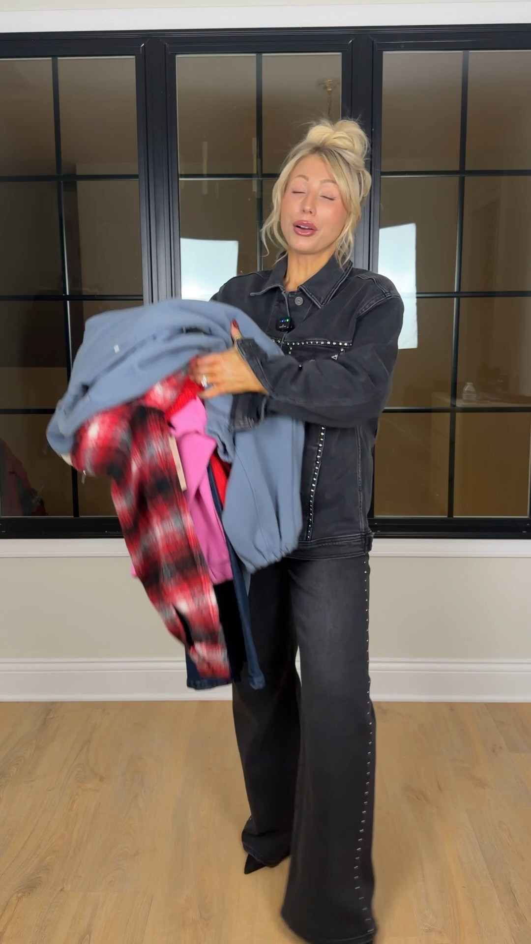 Sweat sets - XS
Brown top - small
Flare jeans - 2 full
Scuba pullover - small
Scuba pants - XS
Coat- s
Black sweater - large
Rhinestone leggings - small
Burg blouse - XS 


#LTKSaleAlert #LTKFindsUnder50 #LTKootd