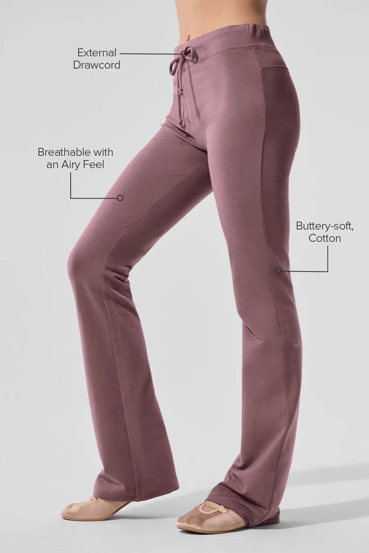 Sway Bootcut Sweatpant | Alo Yoga (US)