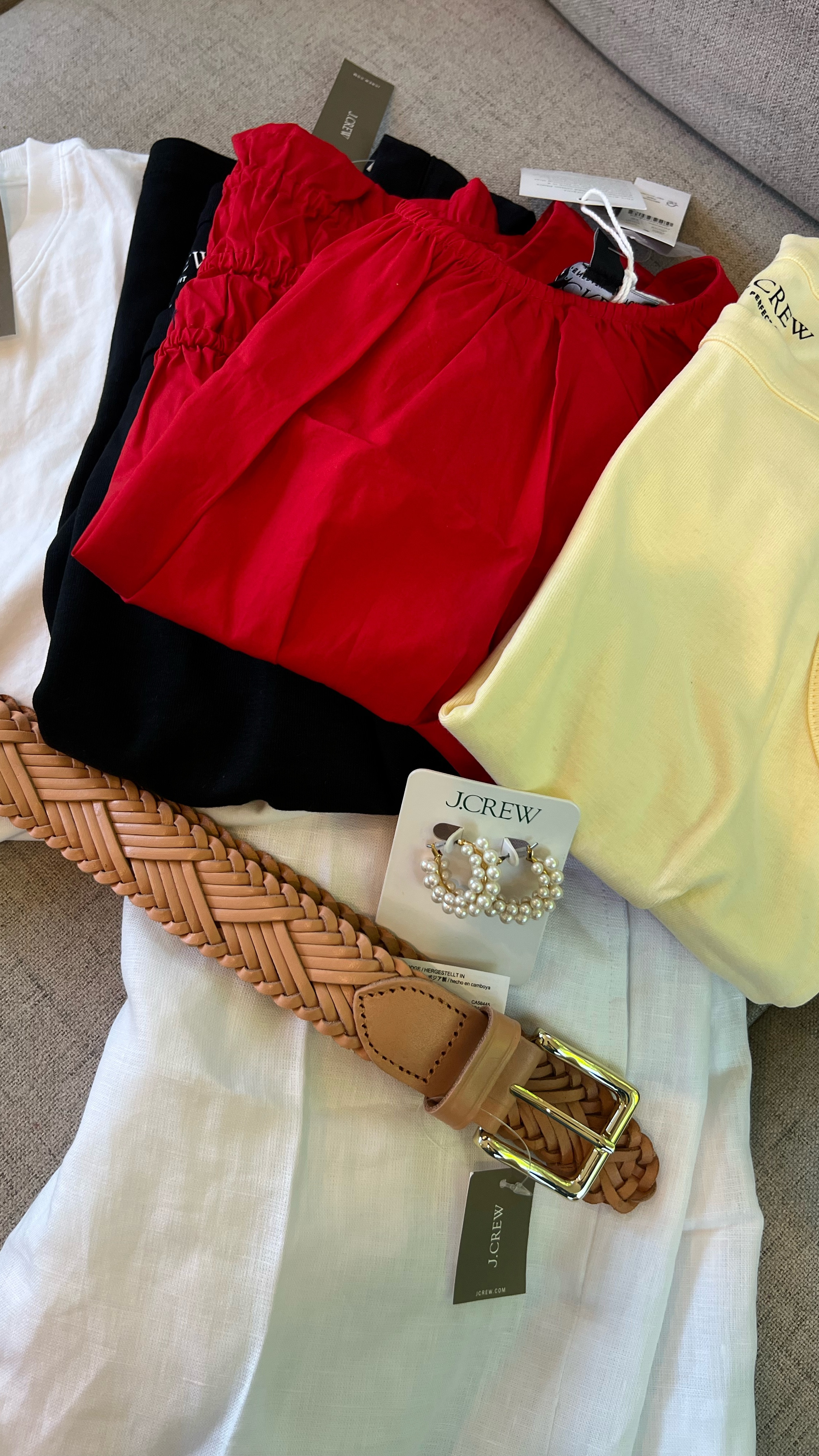 Sharing a little haul from @J.Crew’s spring event! You can still grab 40% sitewide. So many perfect staple pieces for spring and summer!

Linking these and other favorites. 🫶🏻  

#jcrew #springfashion #SummerFashion #springoutfit #summeroutfit #shoppinghaul #outfitinspo #outfitideas 

#LTKWatchNow #LTKSeasonal #LTKFindsUnder100