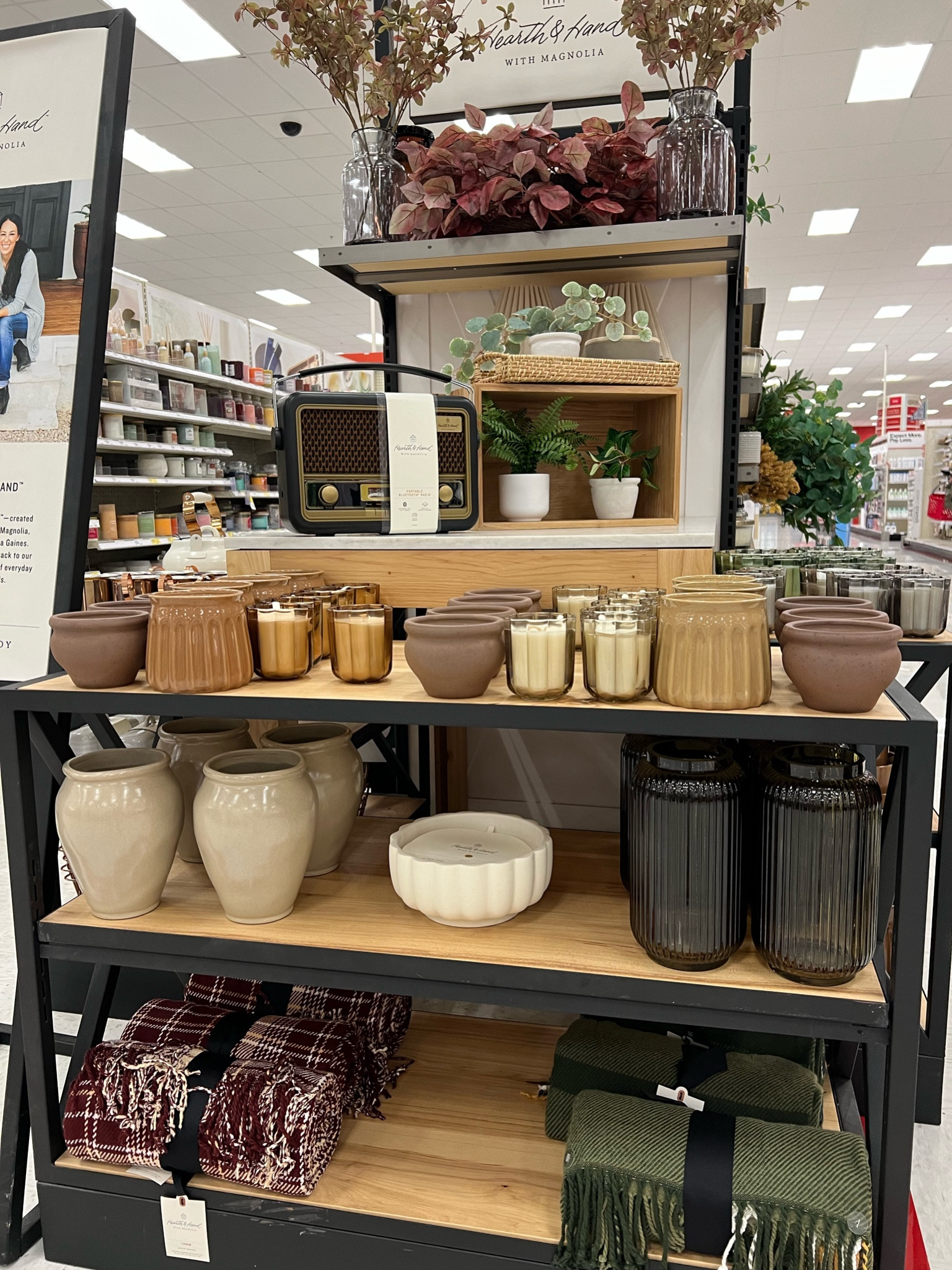 New home decor, fall decor, fall home, vase, candle, fluted decor, fall blankets, Hearth and Hand, Target 

#LTKSeasonal #LTKHome