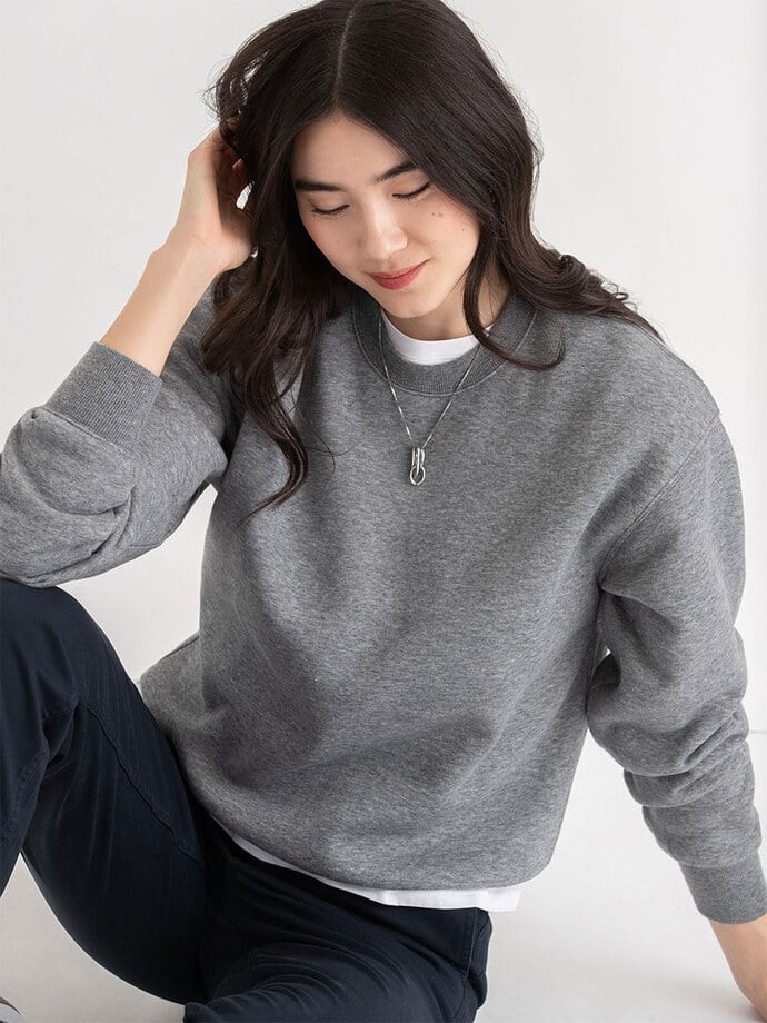 Long Sleeve Crewneck Sweatshirt | Rickis | Ricki's
