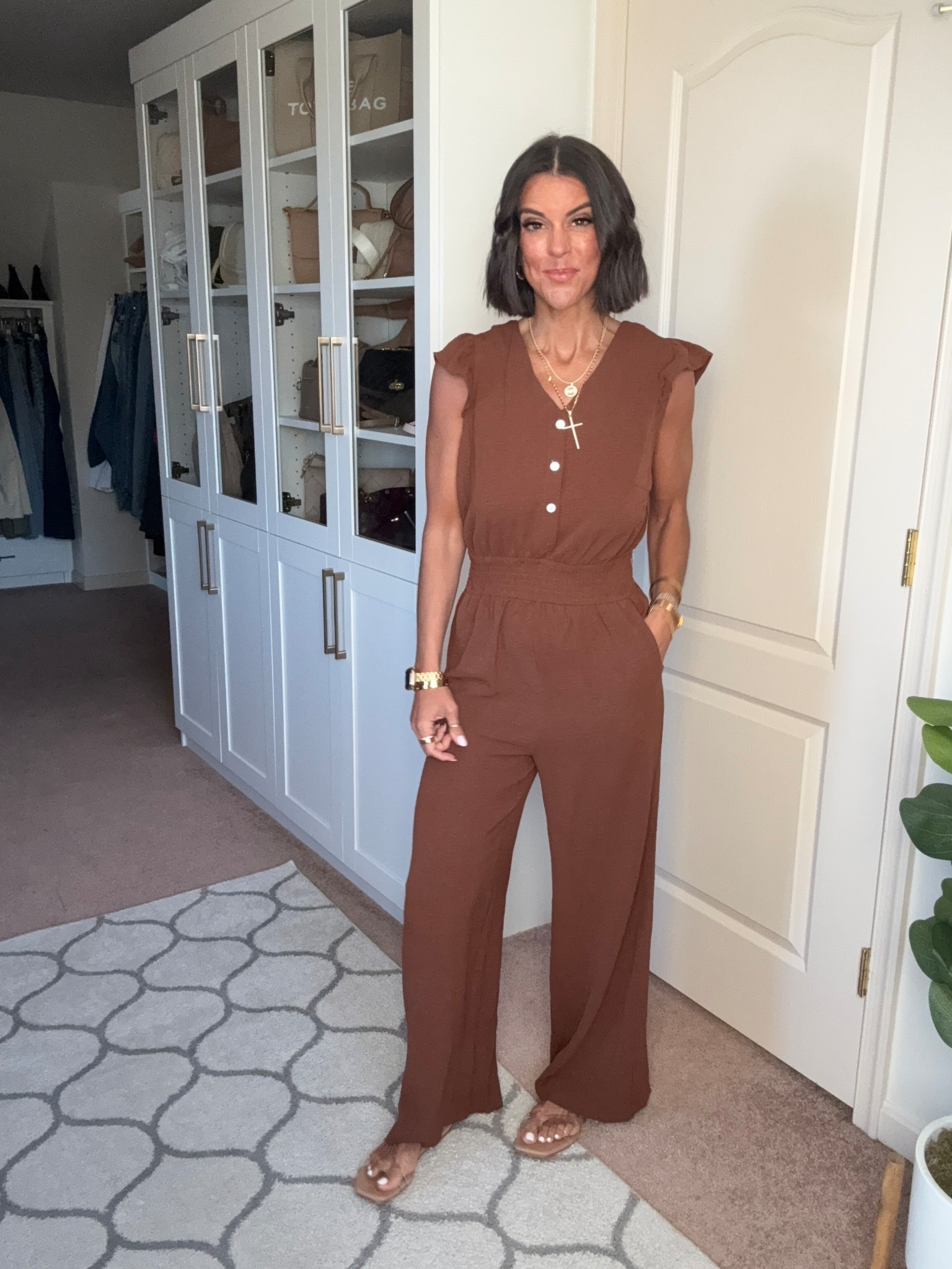 Size small in jumpsuitt

#LTKSeasonal #LTKFindsUnder100