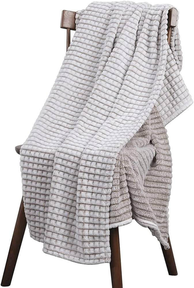 Queenshin Cozy Plush Waffle Plaid Flannel Fleece Blanket, 330 GSM Super Soft Lightweight Sofa Bed... | Amazon (US)