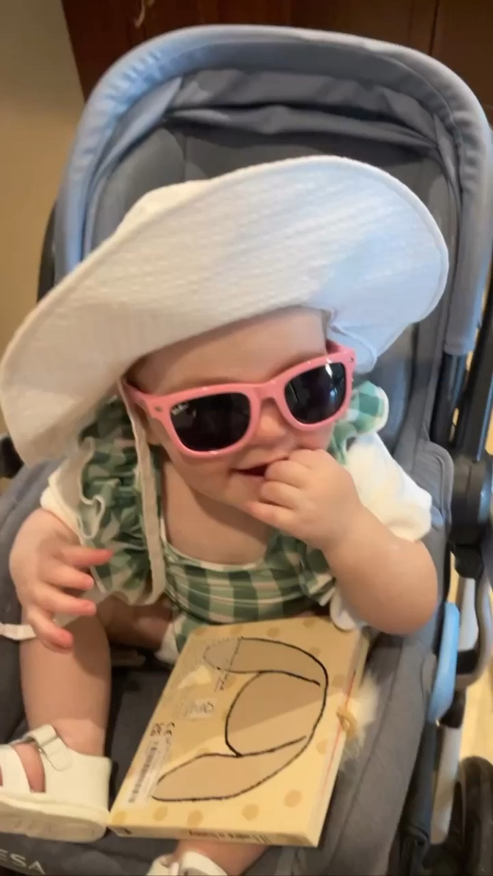 Mexico with 1 baby for 7 days 🇲🇽🌮😎☀️🕶️

#LTKSeasonal #LTKbaby #LTKstyletip