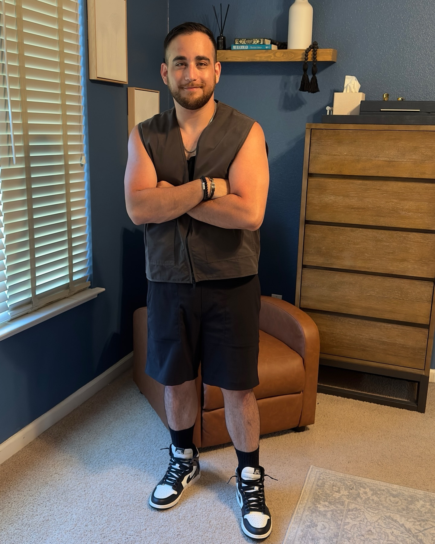 •Outfit Of The Day•

Finally off these next 2 days but still busy with projects and errands and it’s all happening during a Heat Wave. 

Went with good ol vest and shorts combo with the Jordan’s to complement the outfit.  Accessories play a huge role in some these outfits it really made this fit a bit better.

You can find this exact outfit in my LTK which is linked in my Linktree in my bio 

Top-Worker Vest (@essentials )
Shorts - Bowline Shorts (@lululemon )
Sneakers- Mocha 1s (@jumpman23 )
Accessories- watch (@gucci ) 
bracelets (@hermes and @louisvuitton )
Fragrance-Althair ( @parfumsdemarly )
————————————————
#ootd #outfit #outfitoftheday #outfits #grwm #getready #streetstyle #sneakers #sneakerhead #fashion #casual #style #fashionblogger #summer #fyp #mens #streetwear #mensfashion #mensstyle #casualoutfits #calmfit #neutral