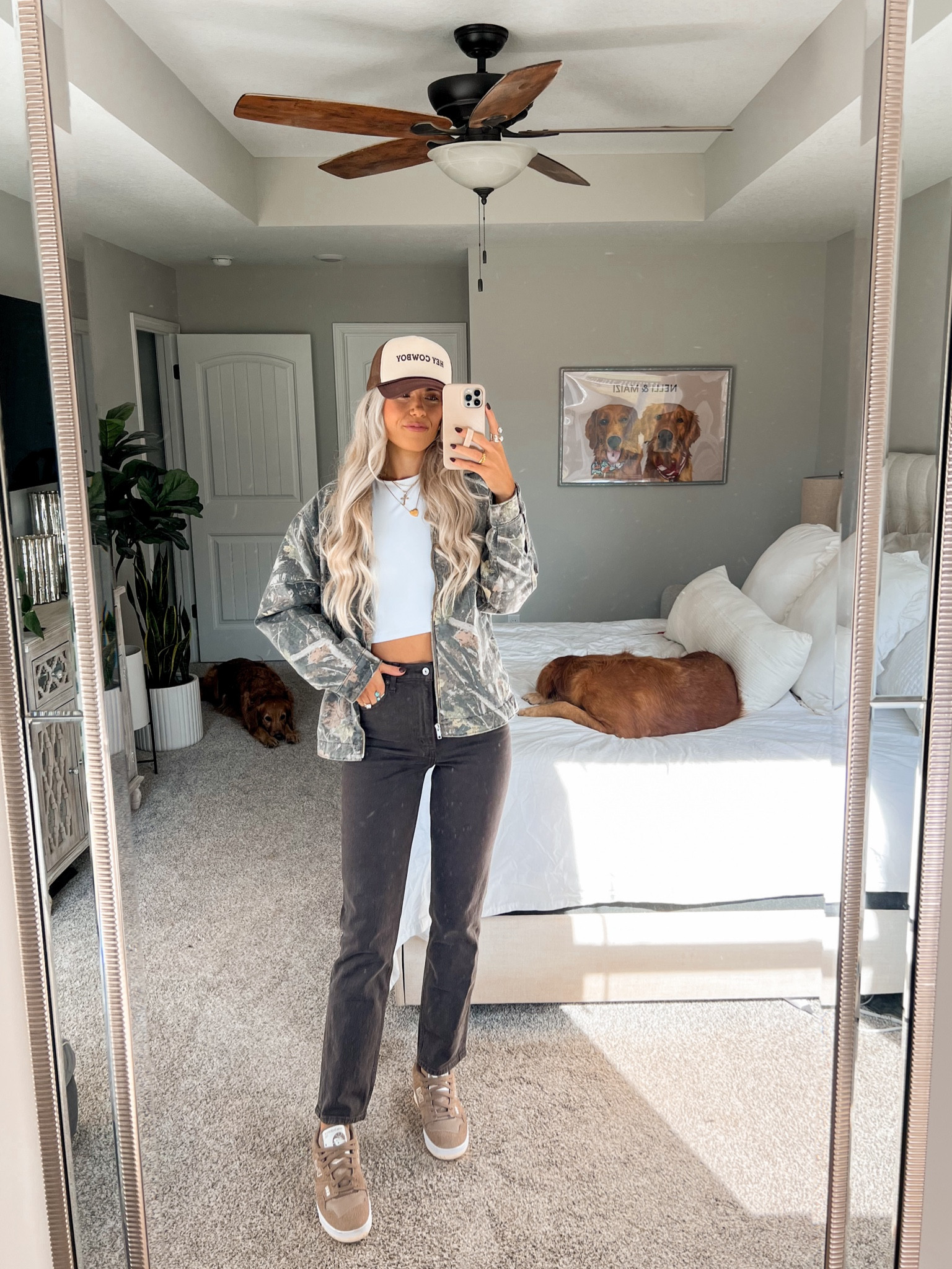 camo jacket 25% off today! wearing a size small. size down in brown denim jeans (i’m in a 24/regular) 

#LTKshoecrush #LTKstyletip #LTKSeasonal