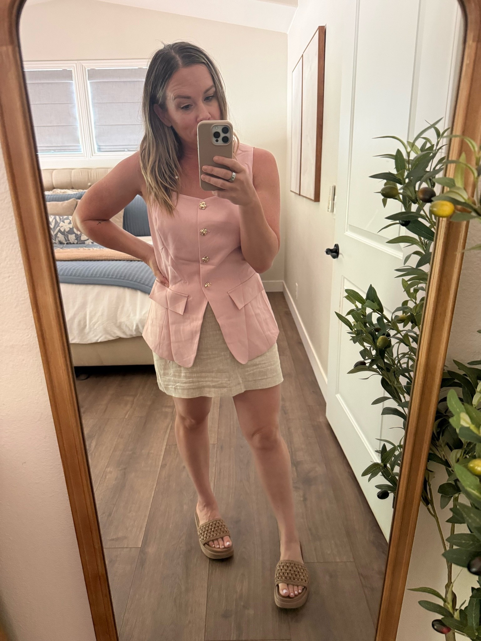 Comfy cute wear anywhere summer outfit

#LTKWorkwear #LTKMidsize #LTKOver40