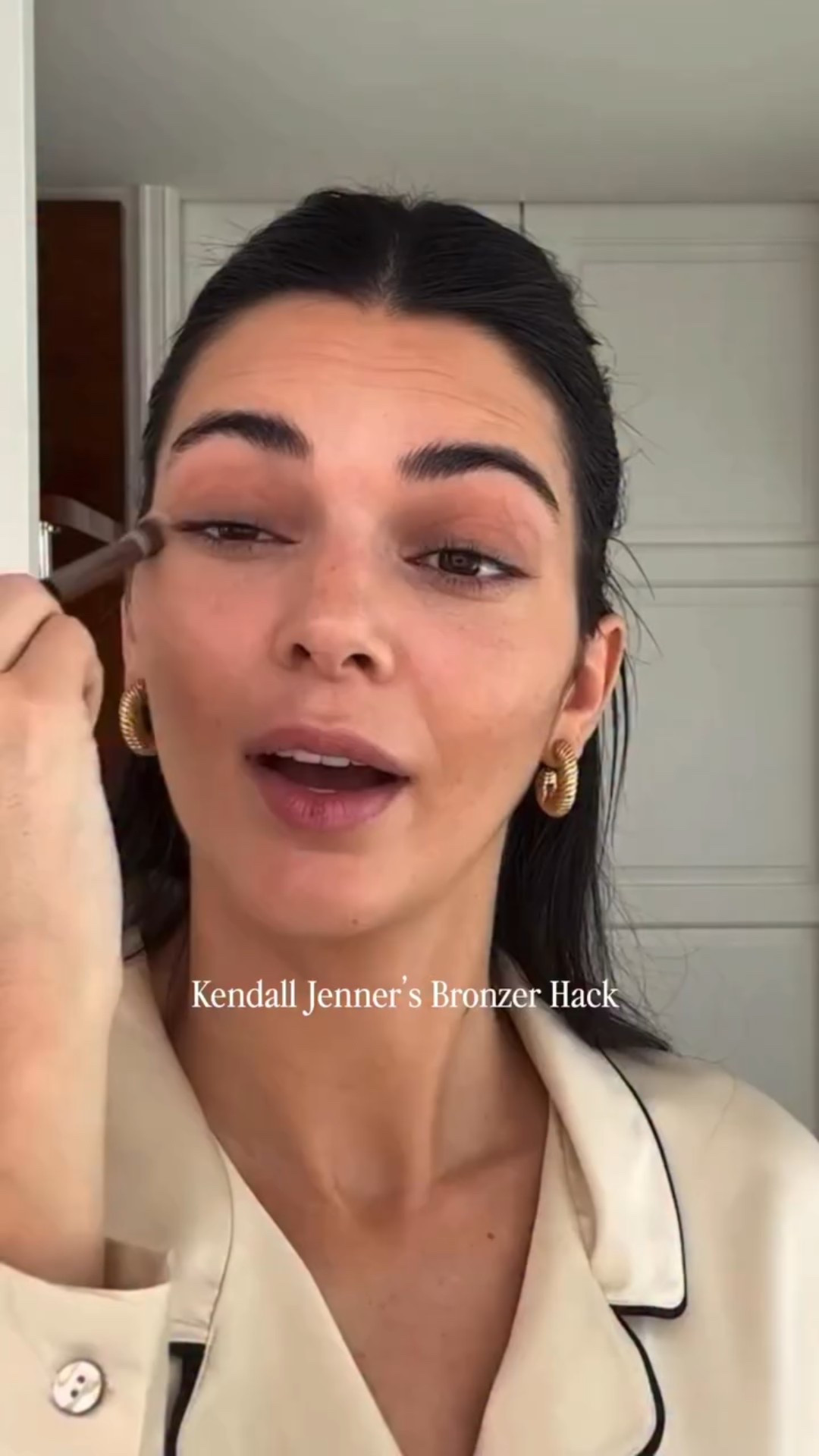 Back by popular demand! Trying Kendall Jenner’s exact bronzer method. I’m using the @armanibeauty luminous creamy bronzer in shade 100 sunkissed sand 🤍

#makeup #makeuptutorial #kendalljenner #bronzer  #armanibeauty
