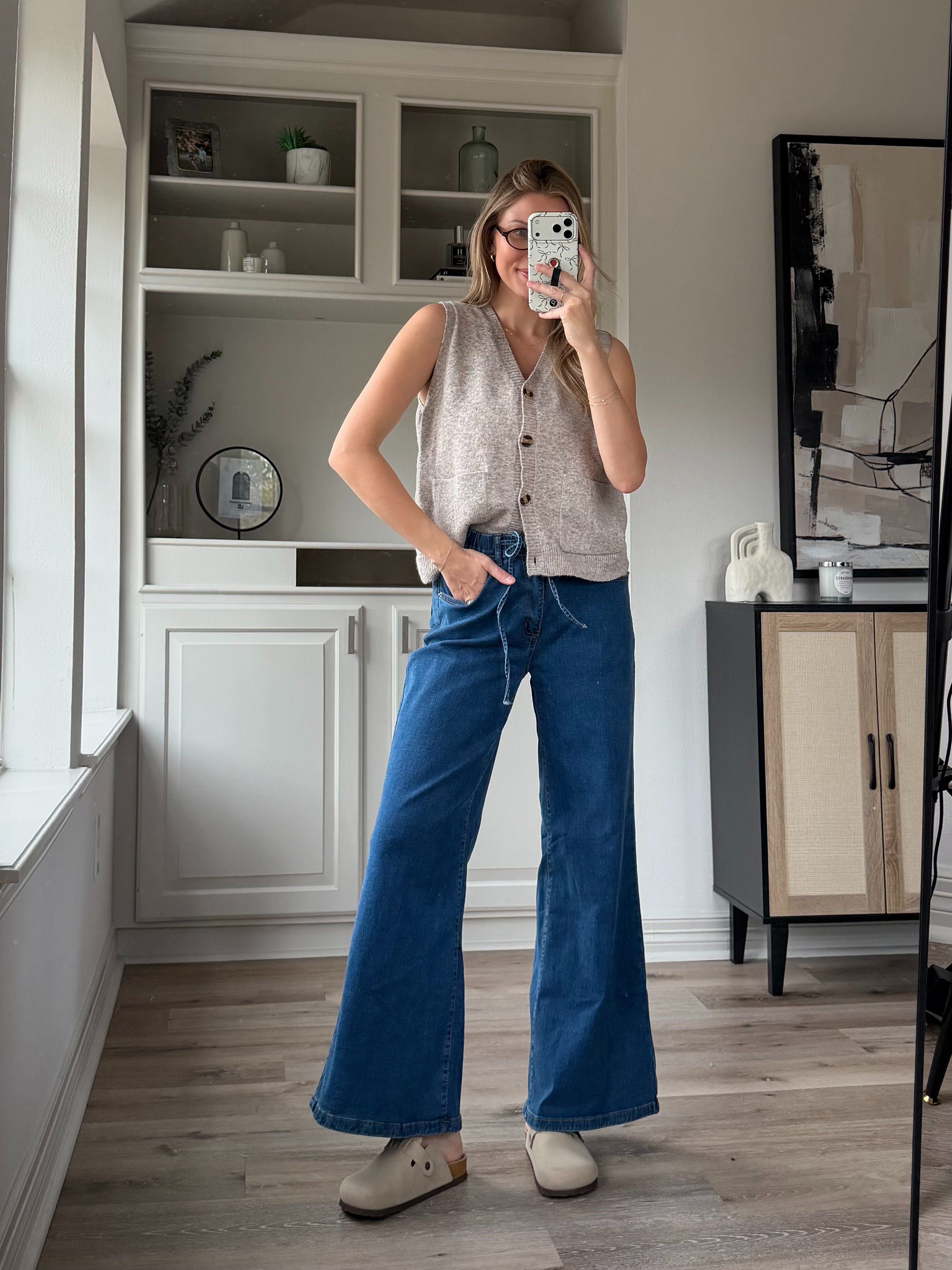 Casual everyday mom outfit | Wearing 4 in stretchy denim + S in sweater.
 

 #LTKgrwm #LTKootd