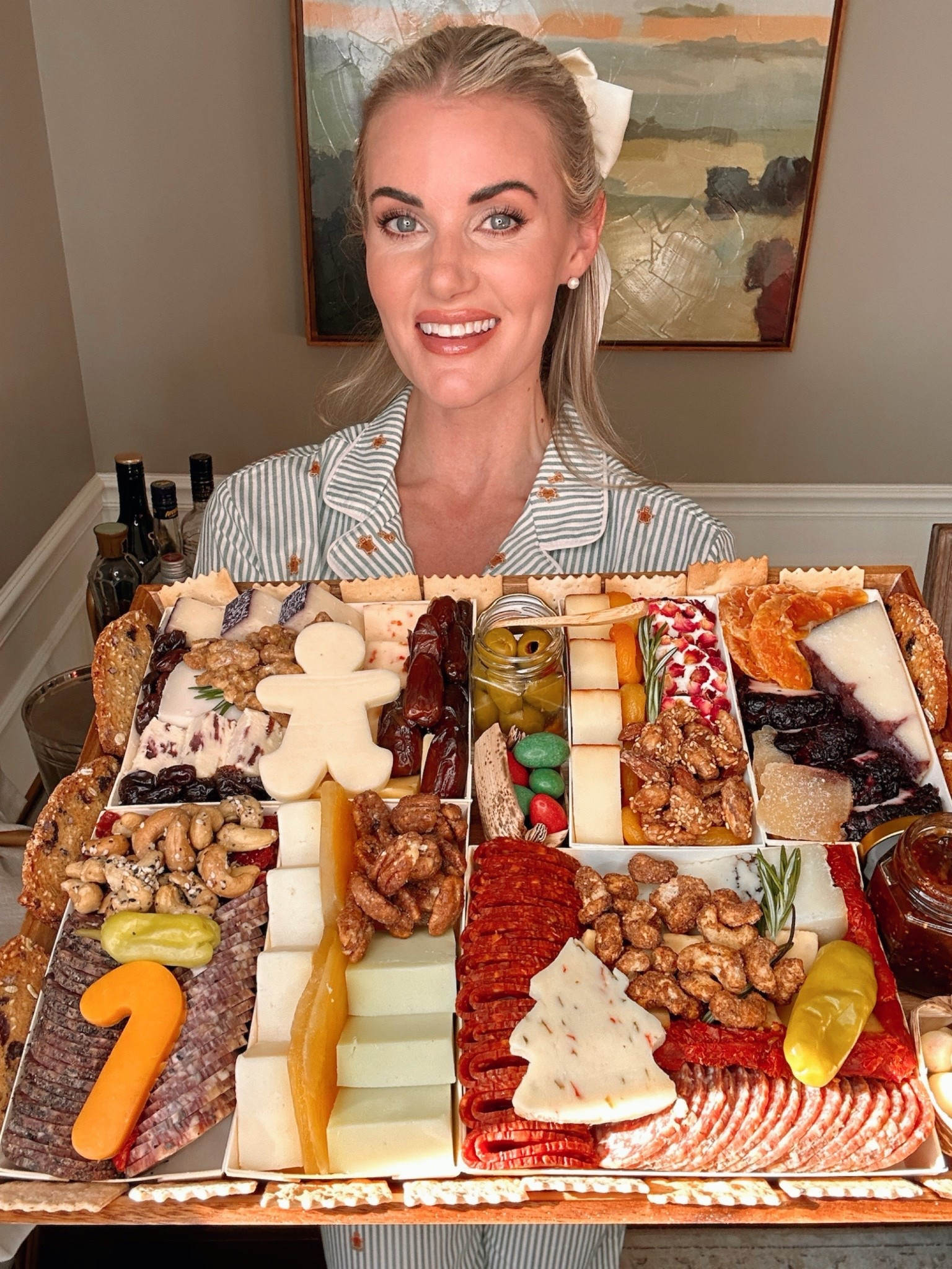Gift idea – hostess gift, foodie gift

This charcuterie board from Boarderie is perfect for hosting this holiday and also makes for a great gift – especially for out of town relatives. This is the large size and it comes preassembled so it is so convenient. This has been featured on Shark Tank and Oprah’s favorite things list twice! 

#LTKHoliday #LTKfoodie #LTKGiftGuide