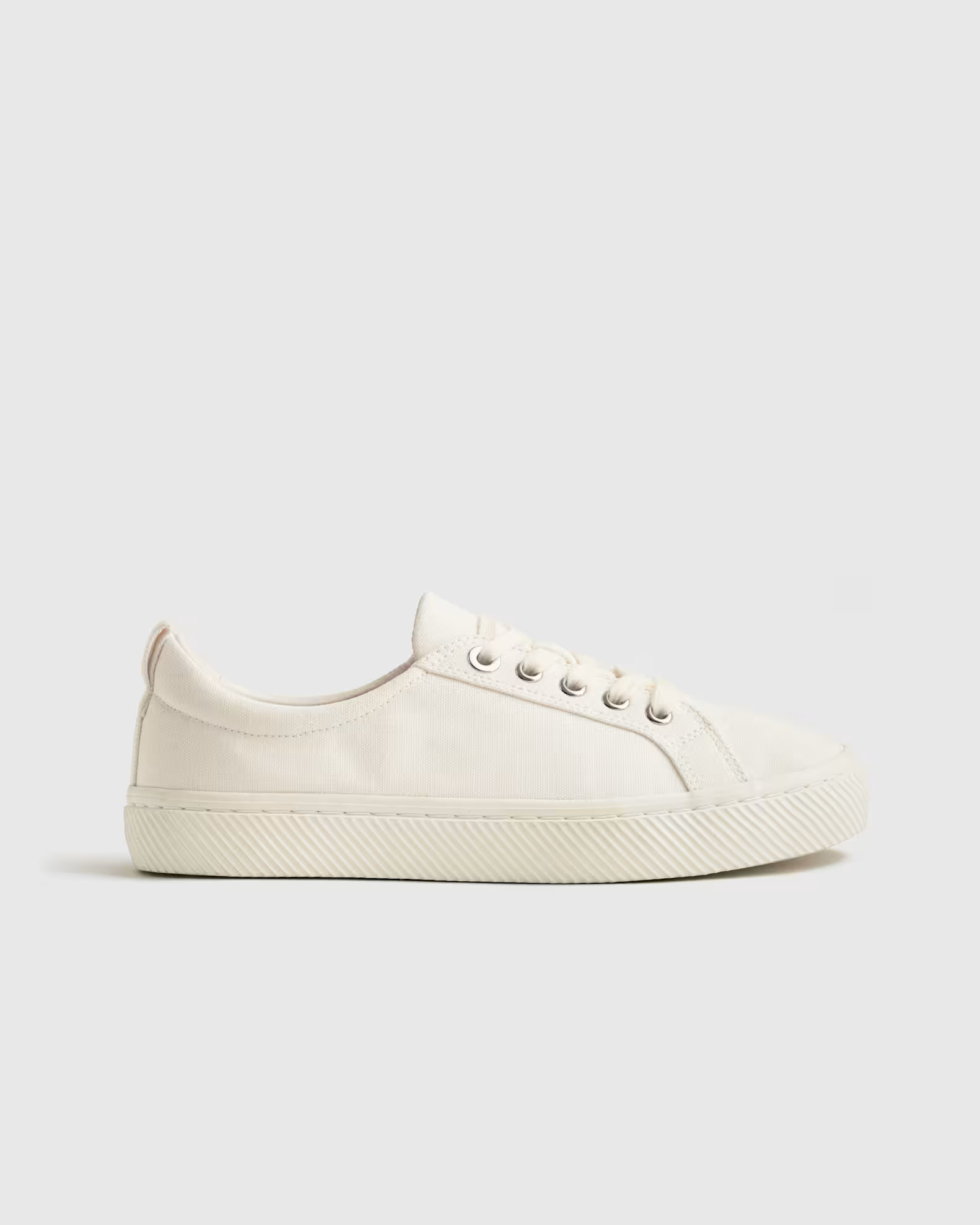 White Women's Eco Cotton Canvas Everyday Sneaker | Quince