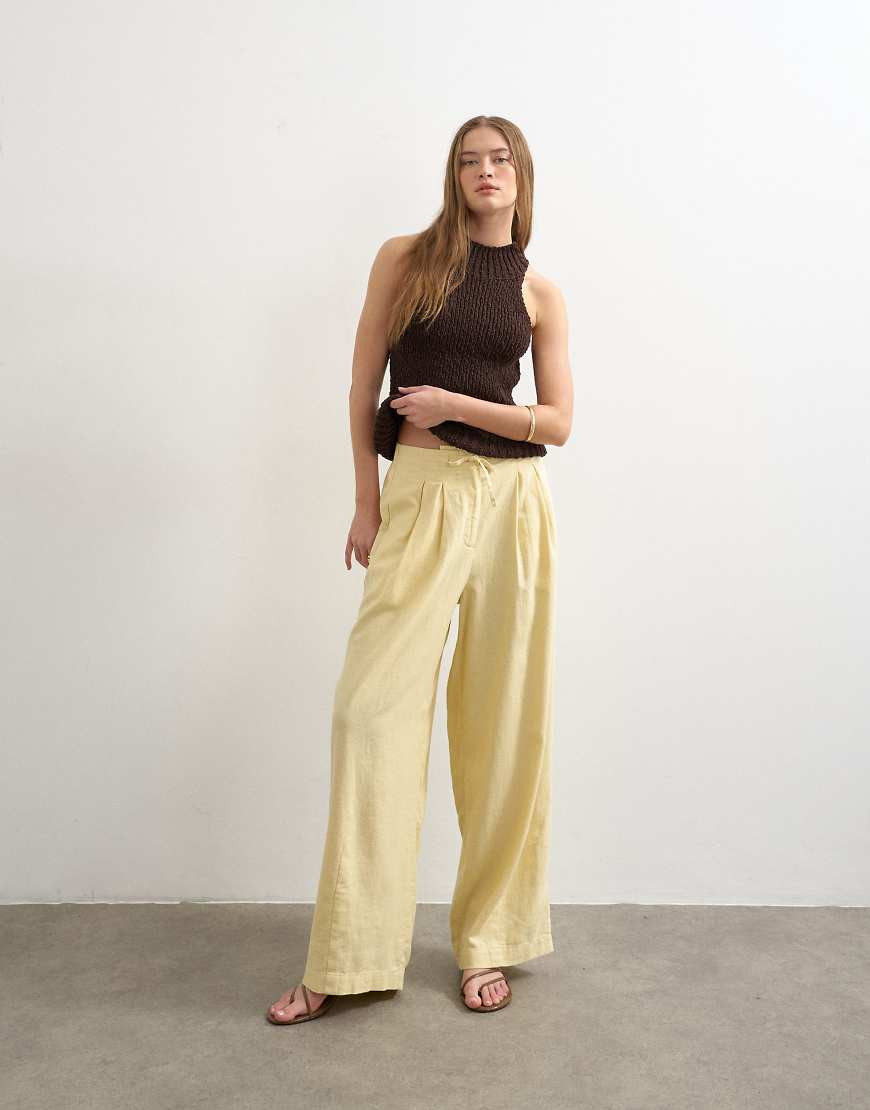 Topshop linen blend balloon pants with tie waist in buttermilk-Neutral | ASOS (Global)