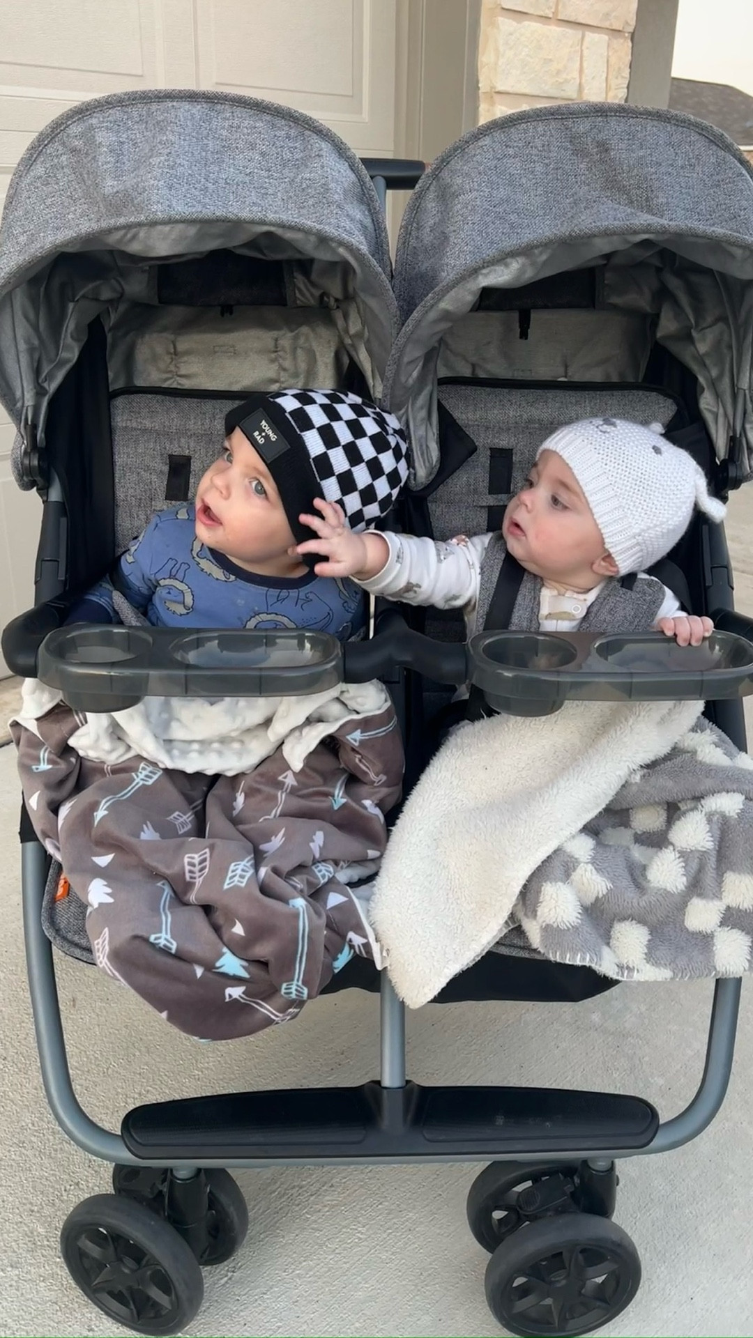 The way that Zoe has been with us through every season. 🥹 Single or double, we love them both and they’re so lightweight— perfect for all our road trips and flights, even if it’s just Mom. 💪🏼 




#ZoeBaby #BabyTips #MomLife #BabiesWhoTravel #ProductsILove 

#LTKFamily #LTKKids #LTKBaby