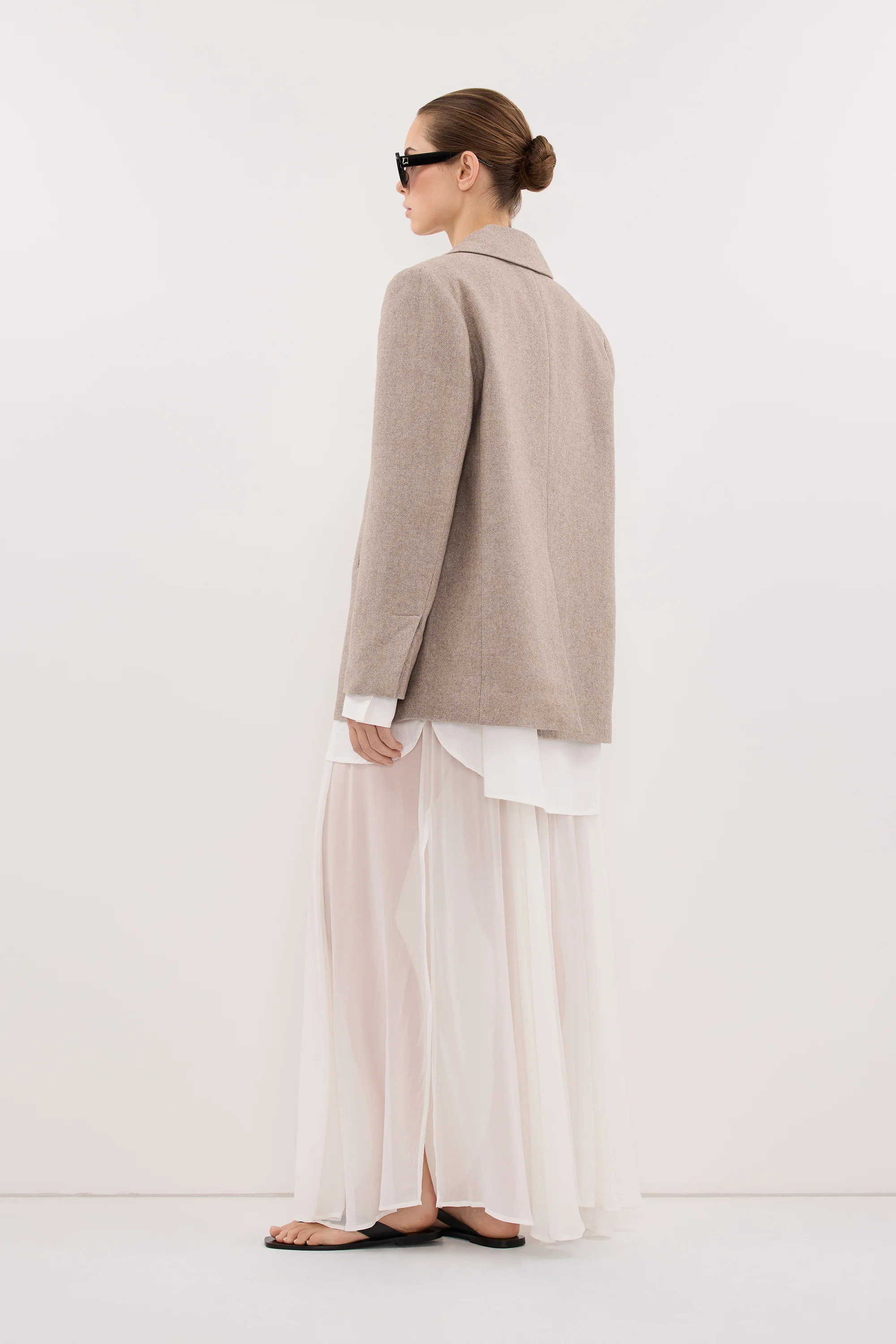 AINSLY OAT TEXTURED BLAZER | DISSH