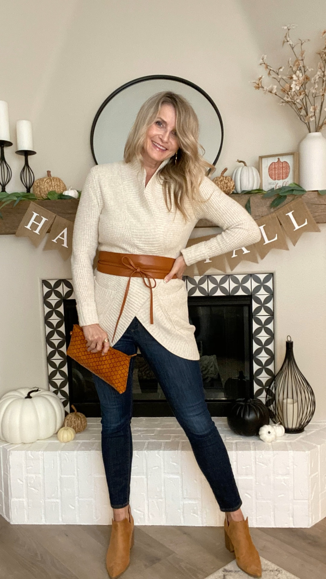 Fall outfit inspo 🍂🍁🎃

All and more are linked below ⬇️ Just scroll to “Shop my Pic” and make sure to hit “Follow” to get my curated styling pics. 😘


#LTKtransitionaloutfit #LTKfallstyleinspo #LTKfalloutfit #LTKautumnoutfit #LTKautumnvibes #LTKfalloutfits #LTKpumpkinpatchpictures #LTKover40style #LTKover50style #LTKfallfamilyphoto #LTKdatenight 
#LTKcardigan #LTKsweater #LTKbelt #LTKsuedebooties

#LTKfindsunder50 #LTKstyletip #LTKSale