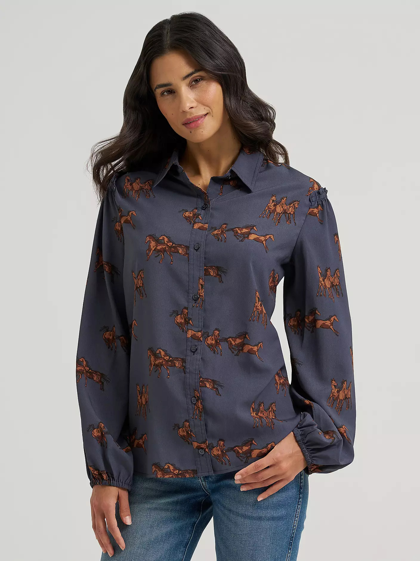 Women's Drapey Sleeve Button Up Blouse | Wrangler
