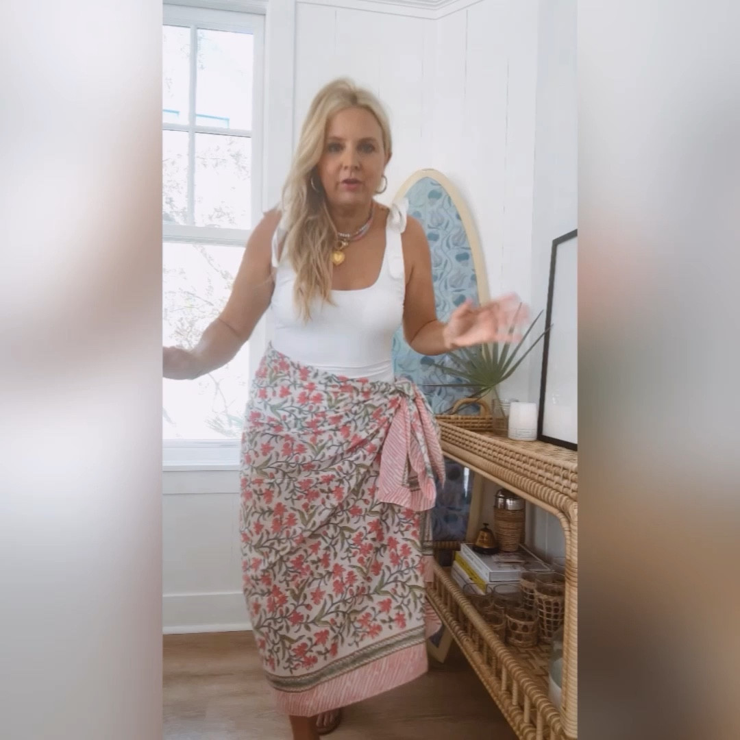 Obsessed with this sarong! So cute and comes in other colors  

#LTKFindsUnder50 #LTKSeasonal #LTKSwim