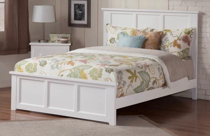 Queen size wood bed frame. 
#bedframe

Follow my LTK @417bargainfindergirl on the @shop.LTK app to view this post and get my exclusive app-only content!

#liketkit 
@shop.ltk
https://liketk.it/61juV